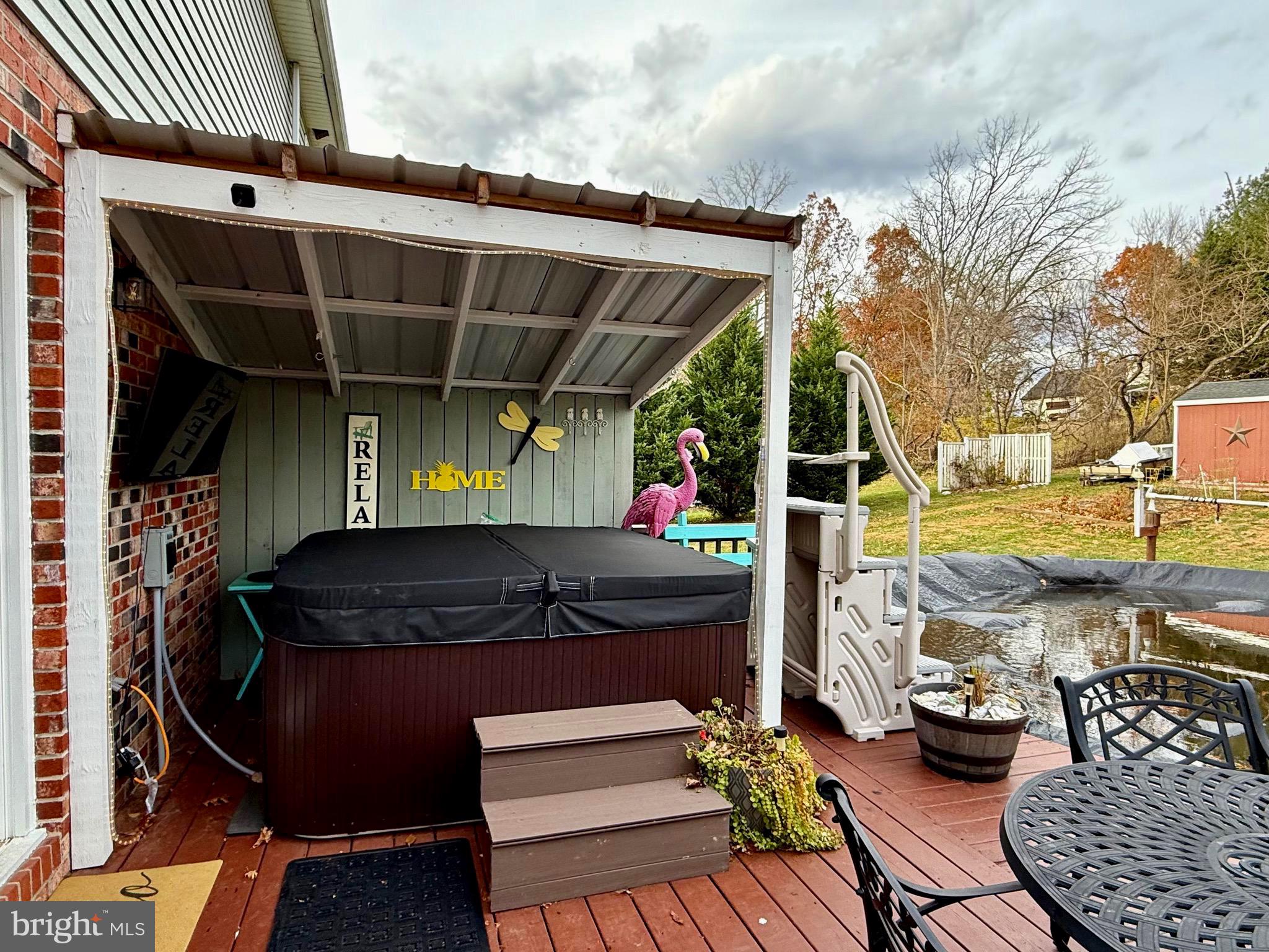 WOODBRIER MANOR - Residential