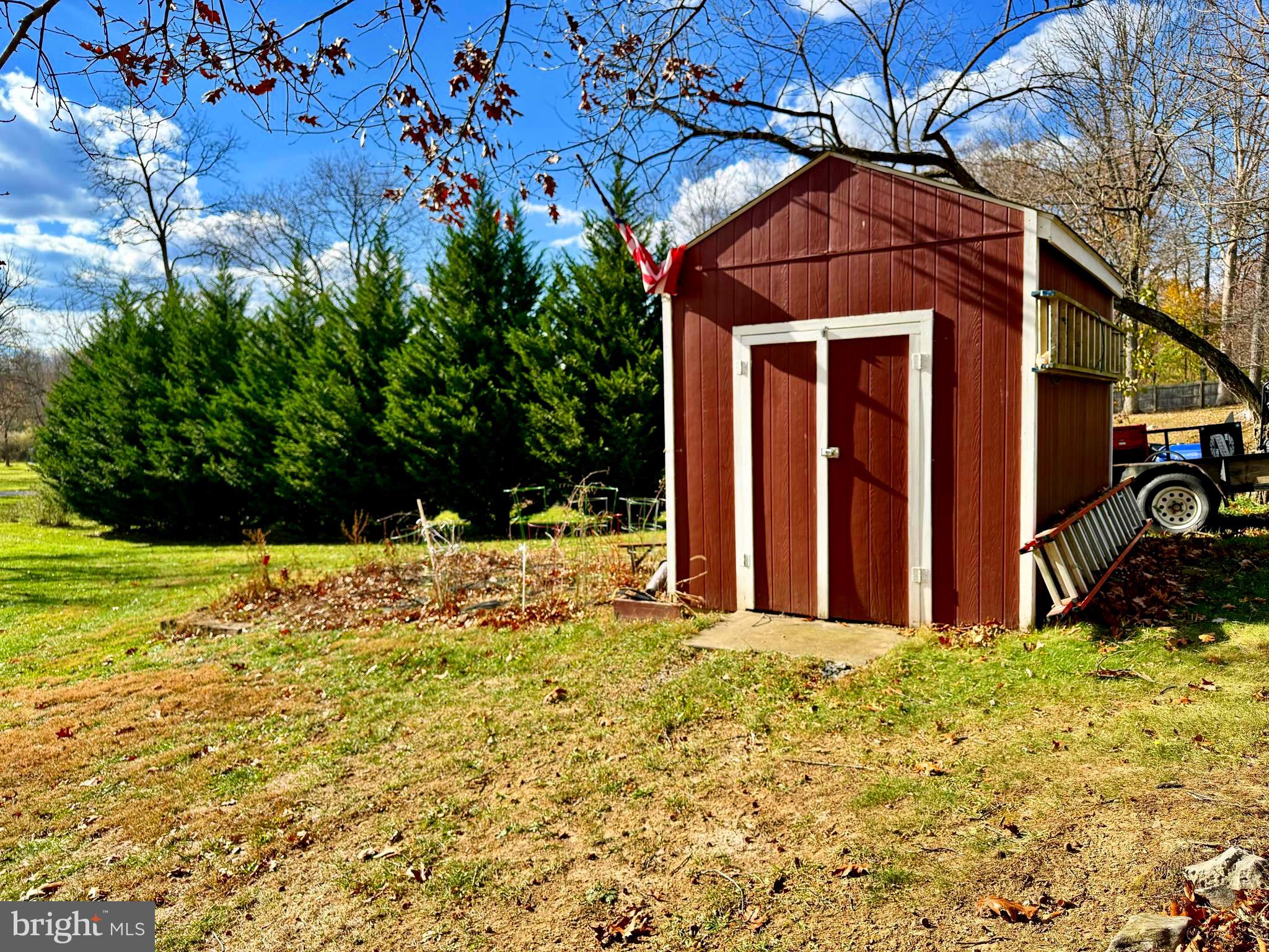 WOODBRIER MANOR - Residential