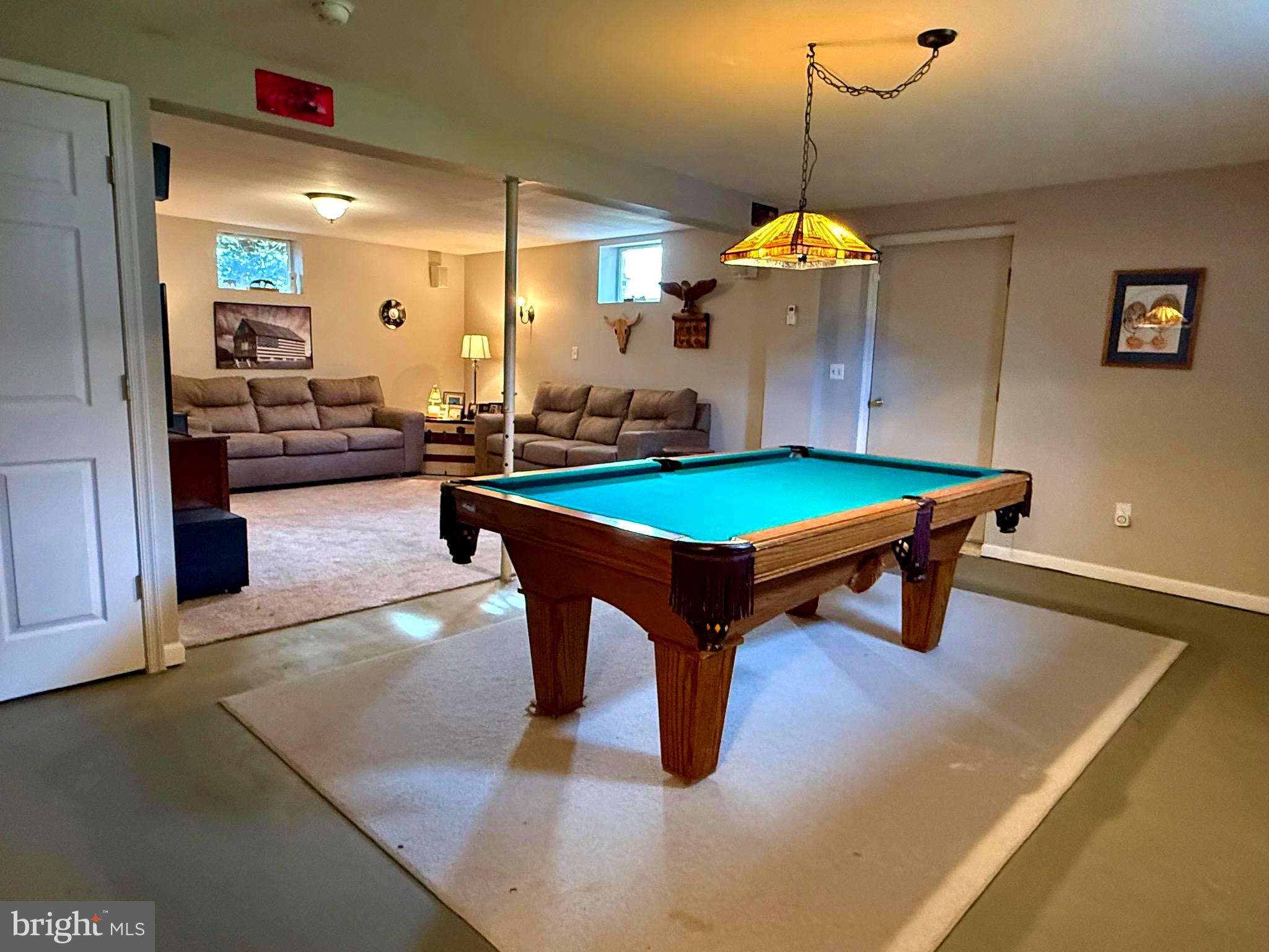 WOODBRIER MANOR - Residential