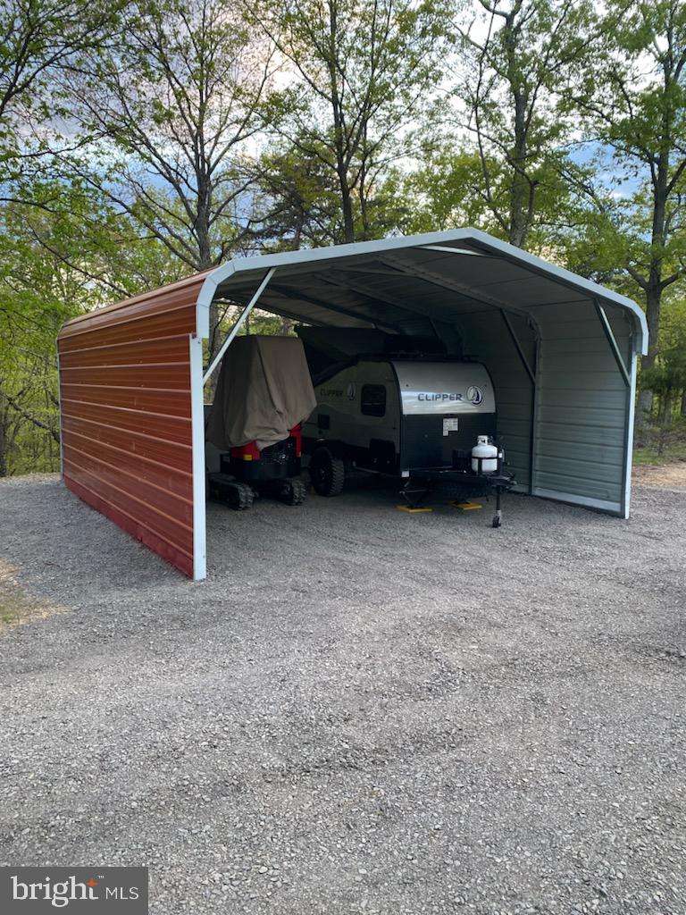 WHITETAIL RIDGE SUBDIV - Residential