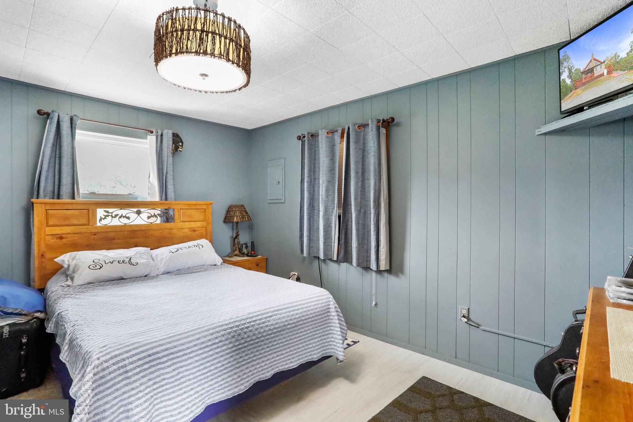 WHITETAIL RIDGE SUBDIV - Residential