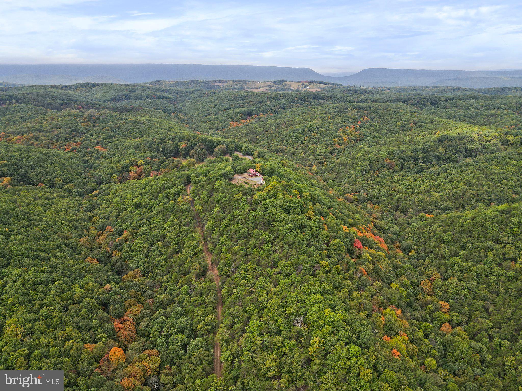 WHITETAIL RIDGE SUBDIV - Residential