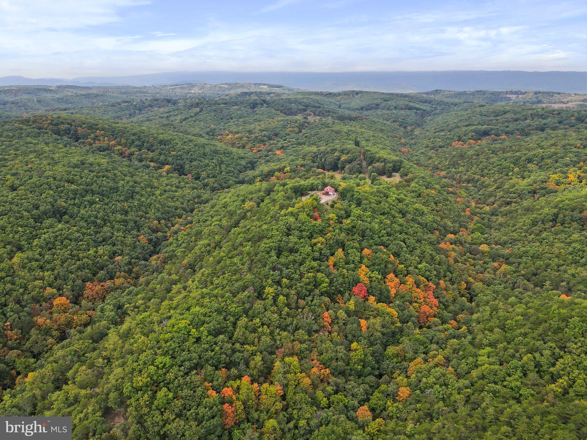 WHITETAIL RIDGE SUBDIV - Residential