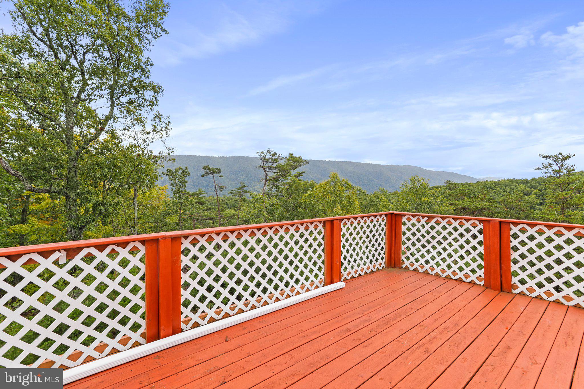 WHITETAIL RIDGE SUBDIV - Residential