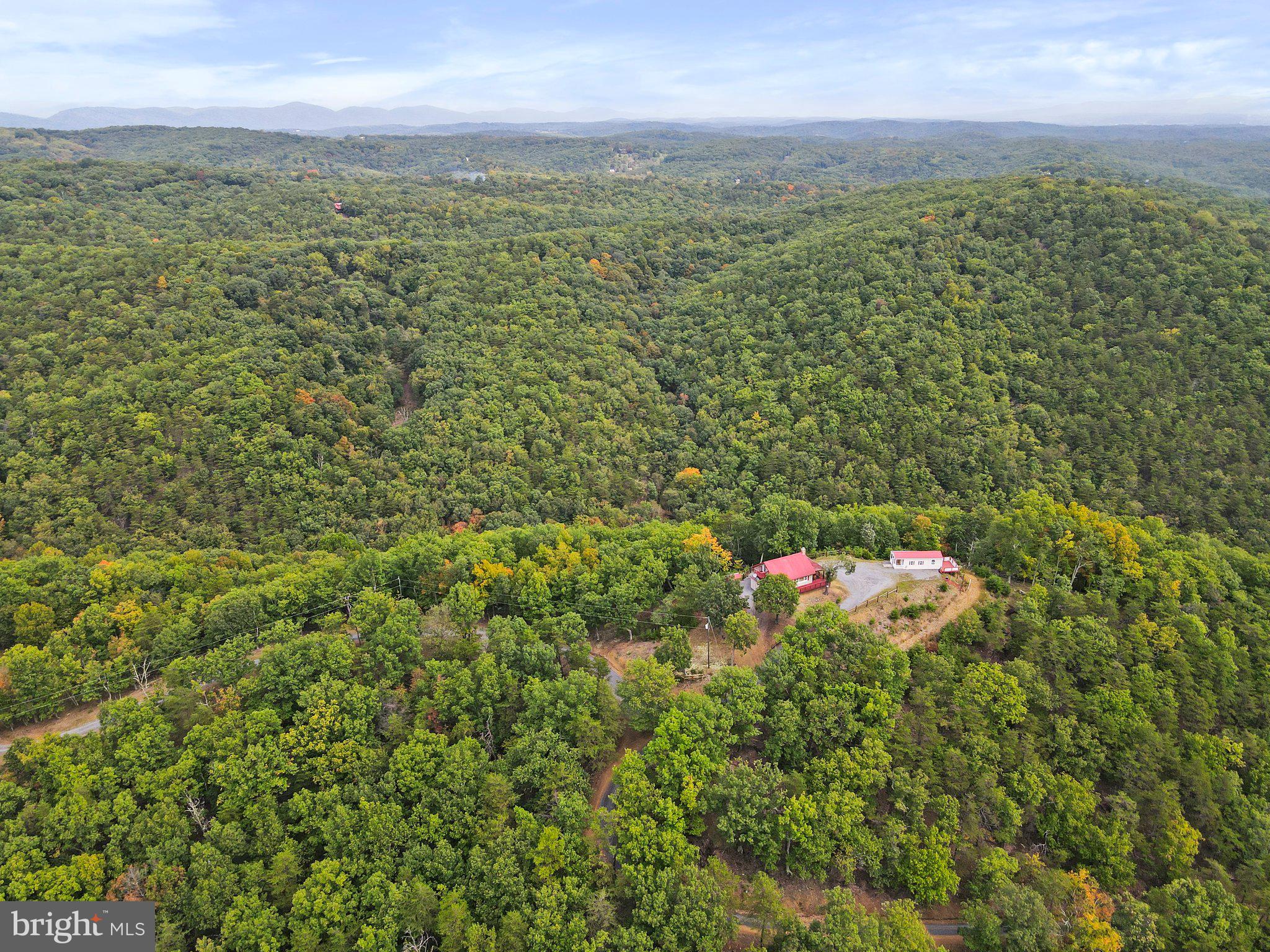WHITETAIL RIDGE SUBDIV - Residential