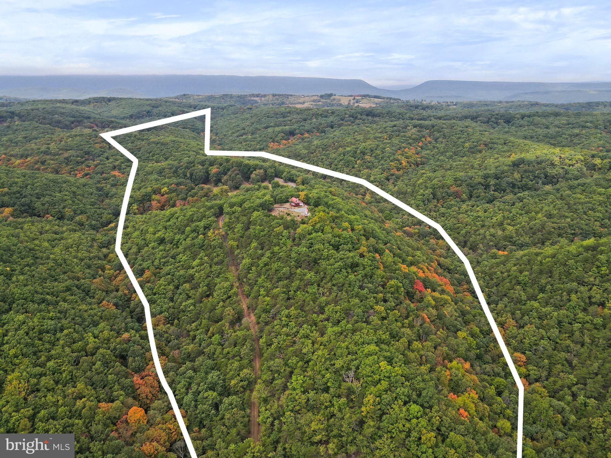 WHITETAIL RIDGE SUBDIV - Residential