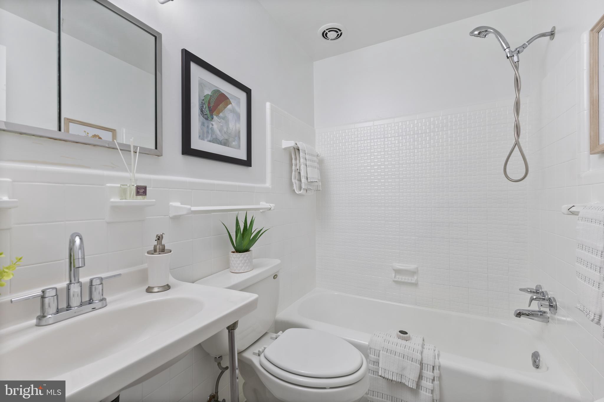 GROSVENOR PARK - Residential