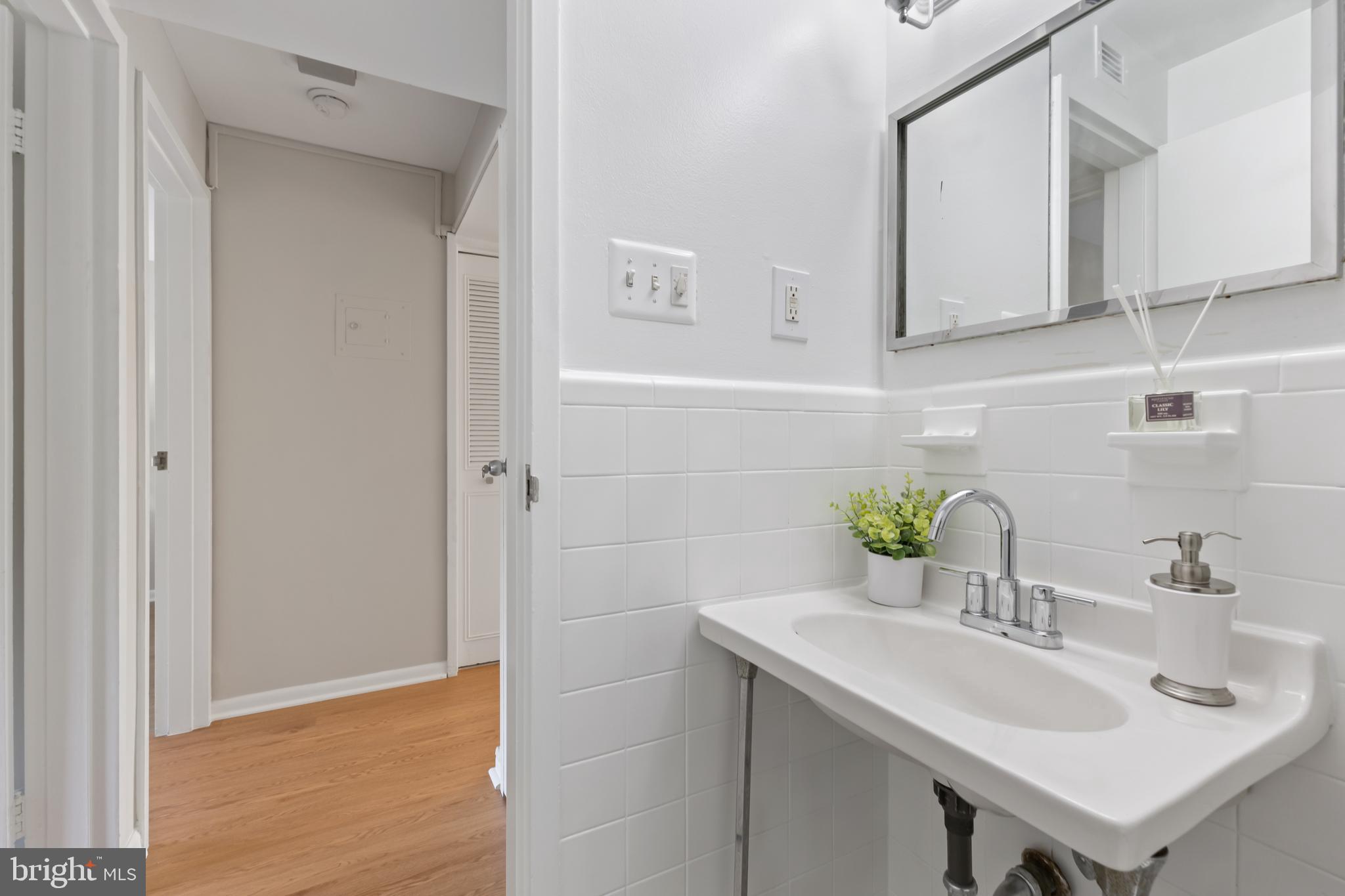 GROSVENOR PARK - Residential