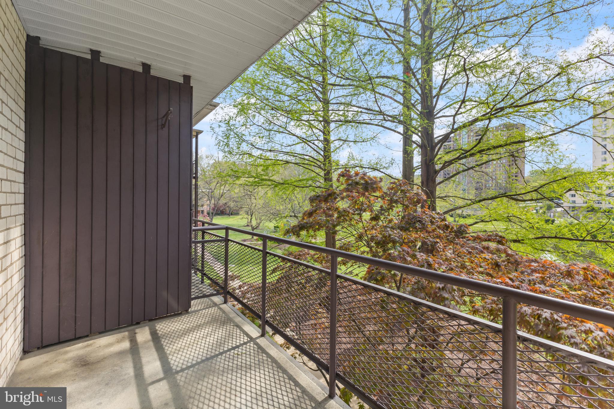 GROSVENOR PARK - Residential