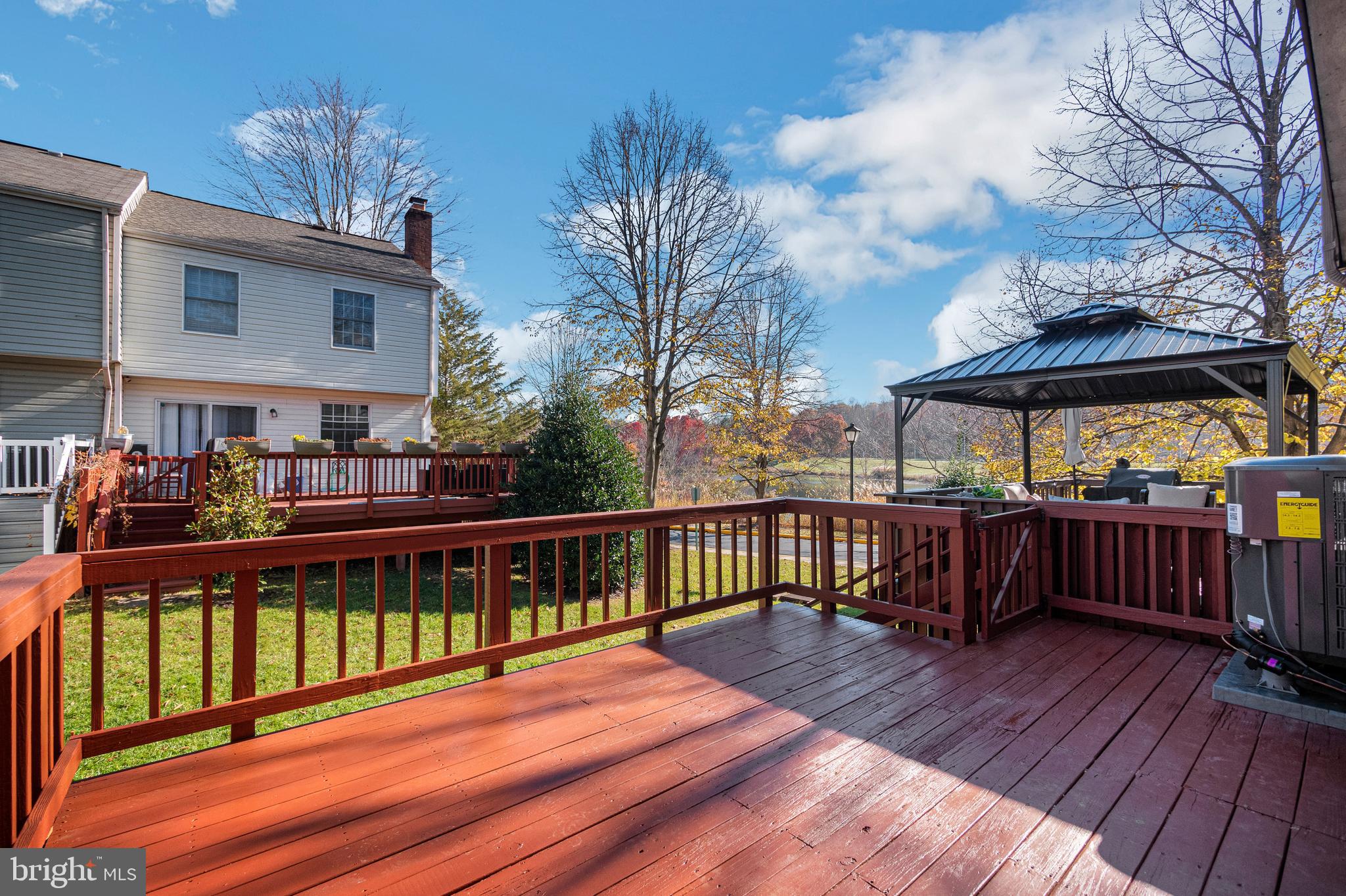 GUNNERS LAKE VILLAGE - Residential