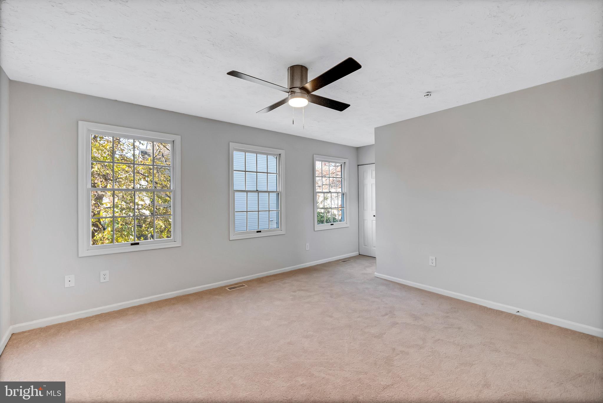 GUNNERS LAKE VILLAGE - Residential