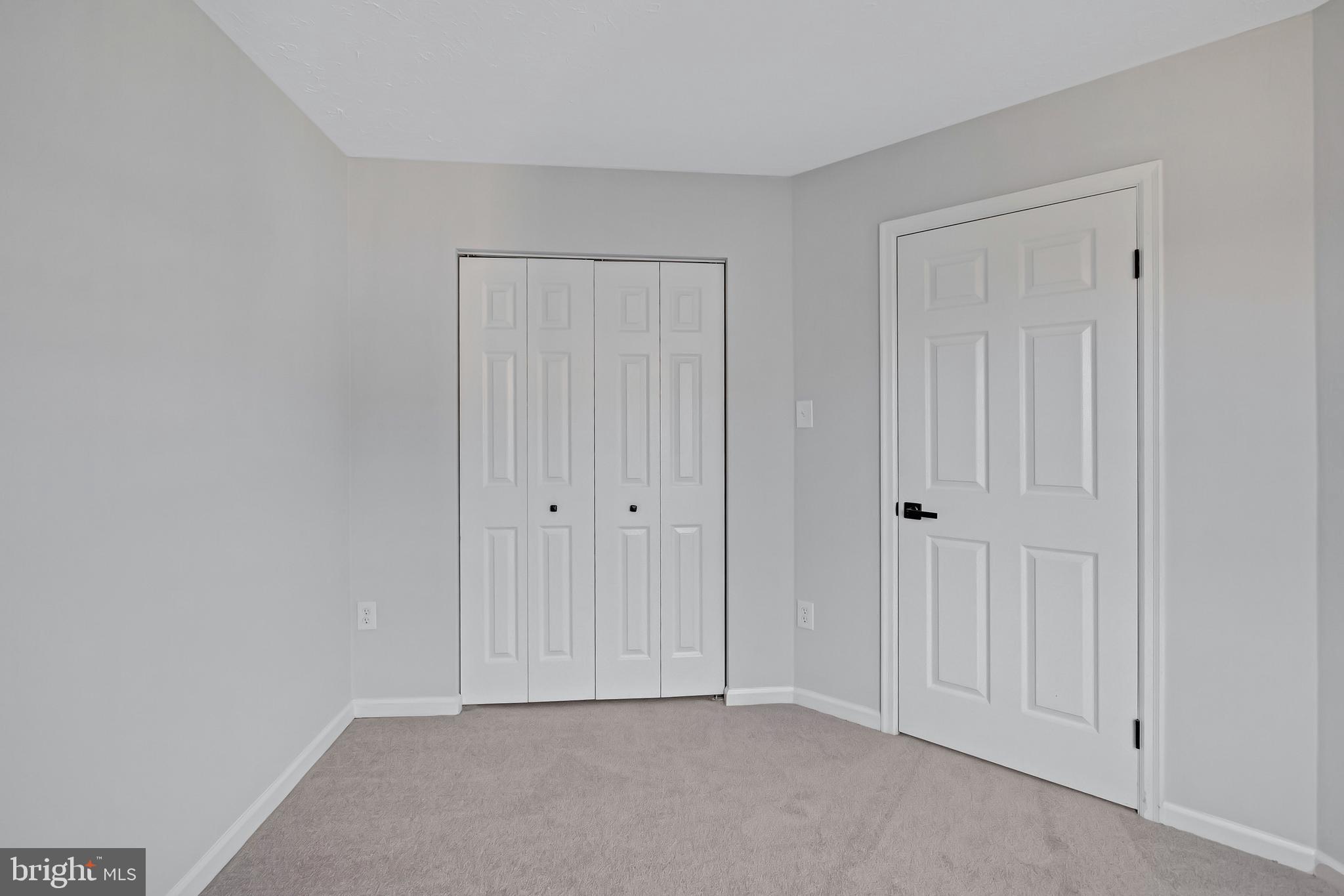 GUNNERS LAKE VILLAGE - Residential