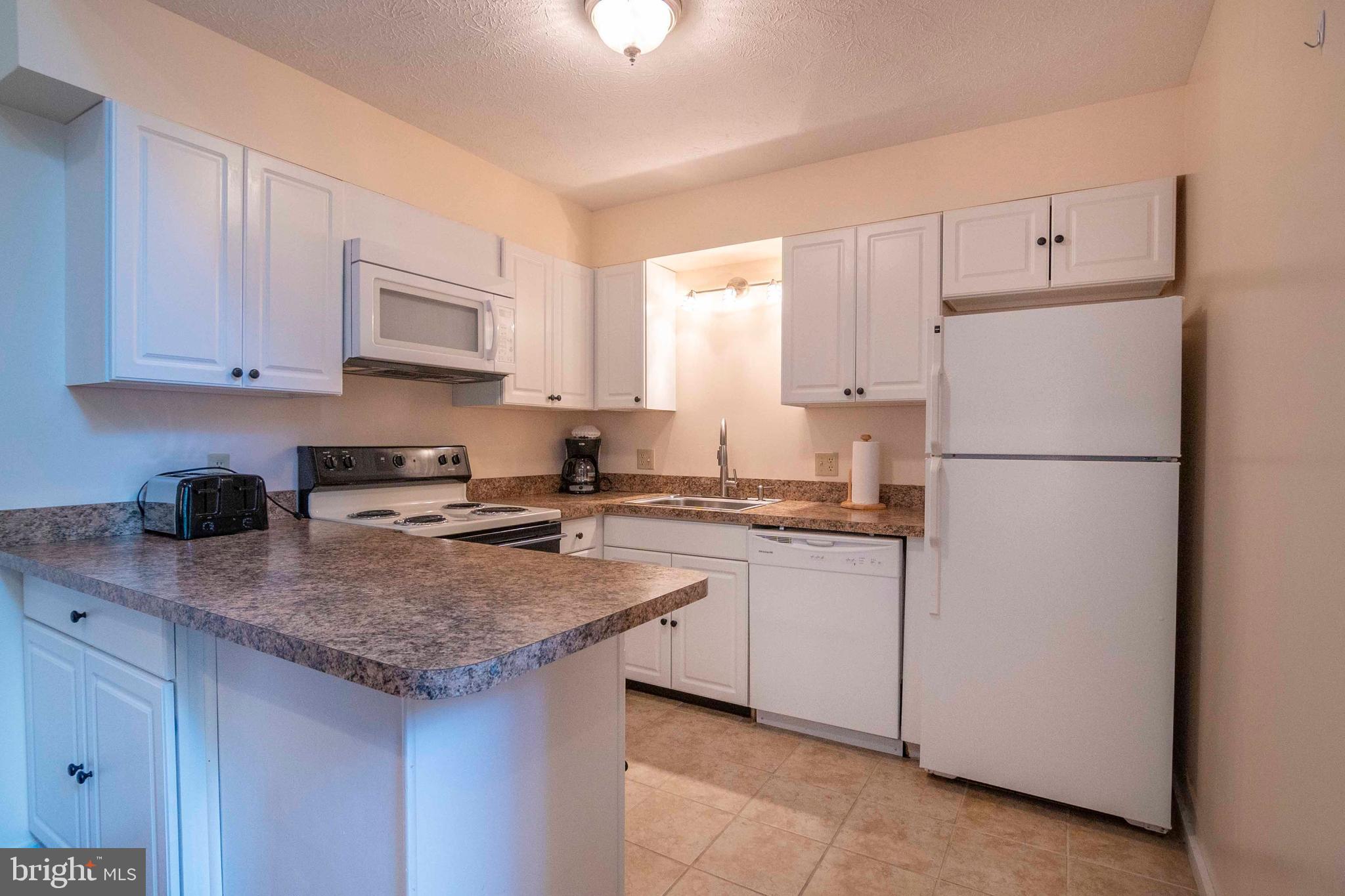 LAKEVIEW - Residential