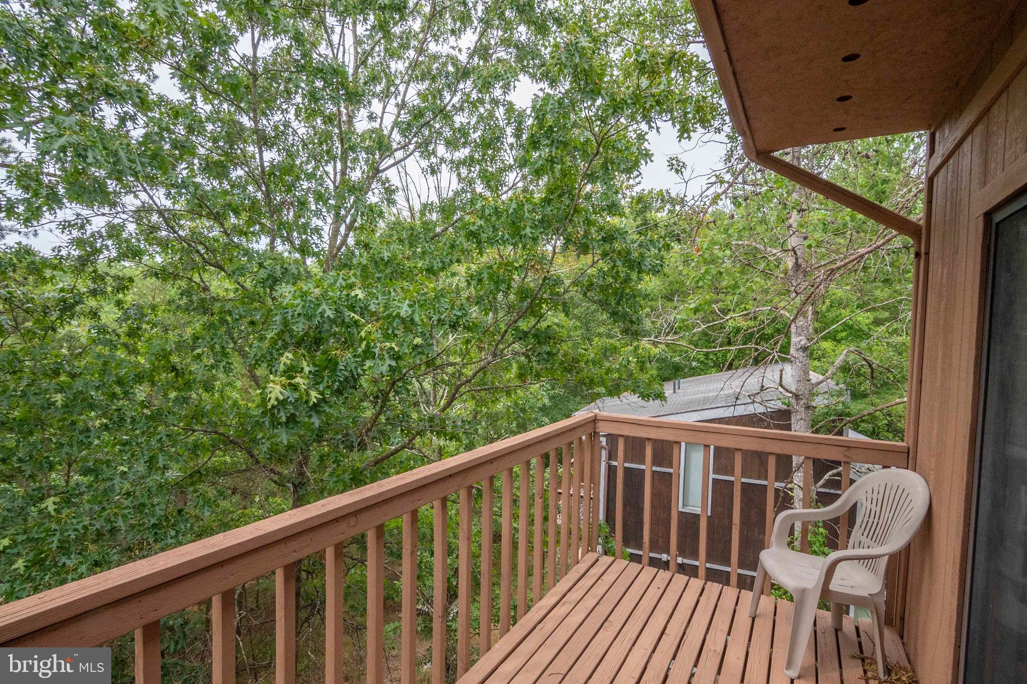 LAKEVIEW - Residential