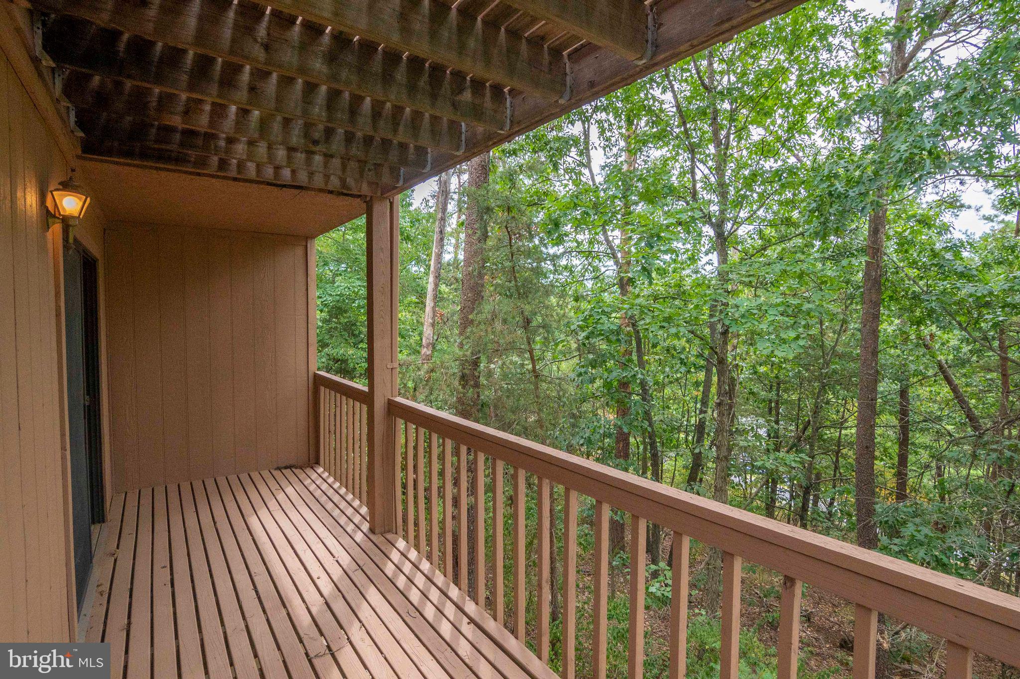 LAKEVIEW - Residential