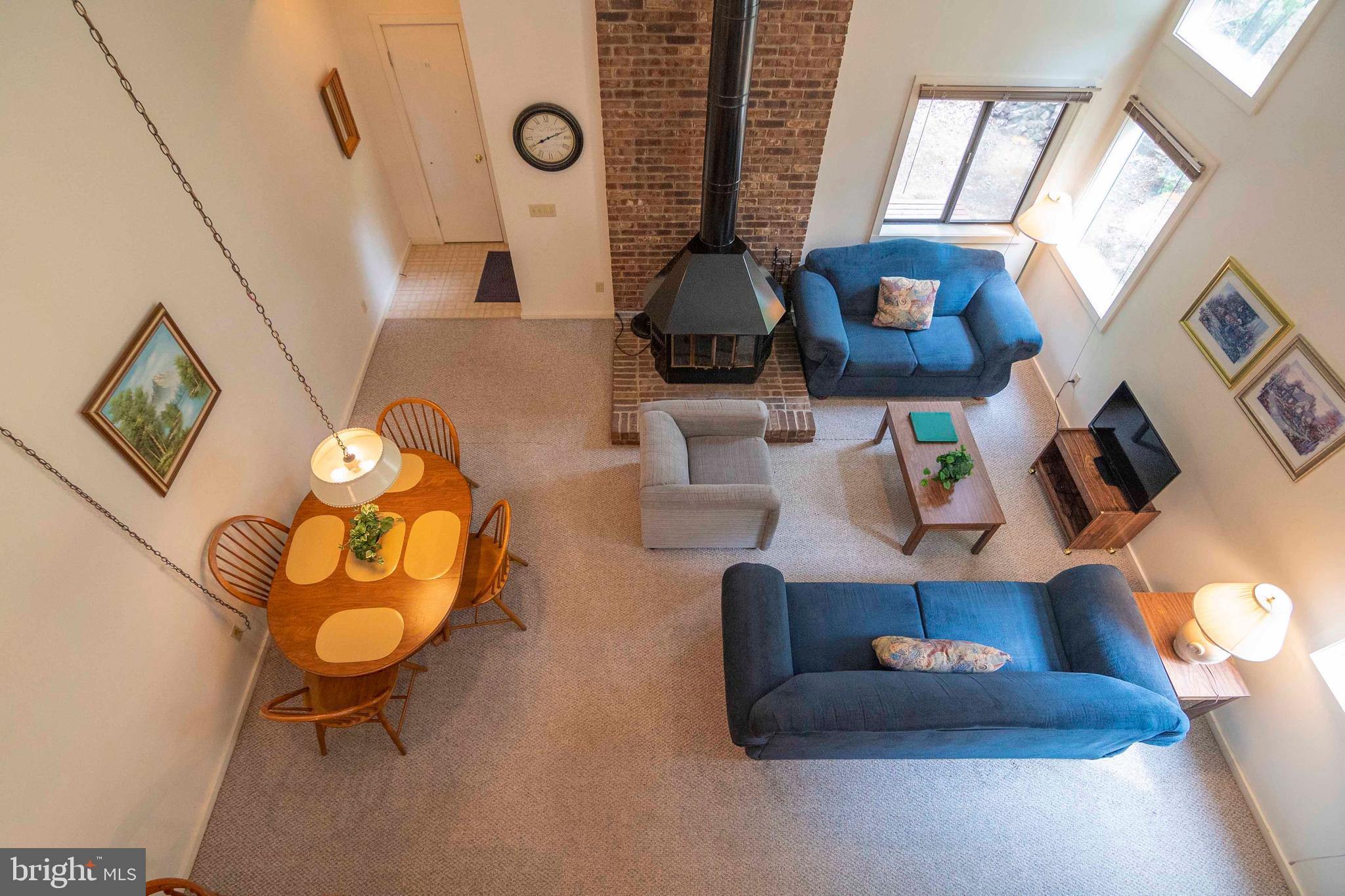 LAKEVIEW - Residential