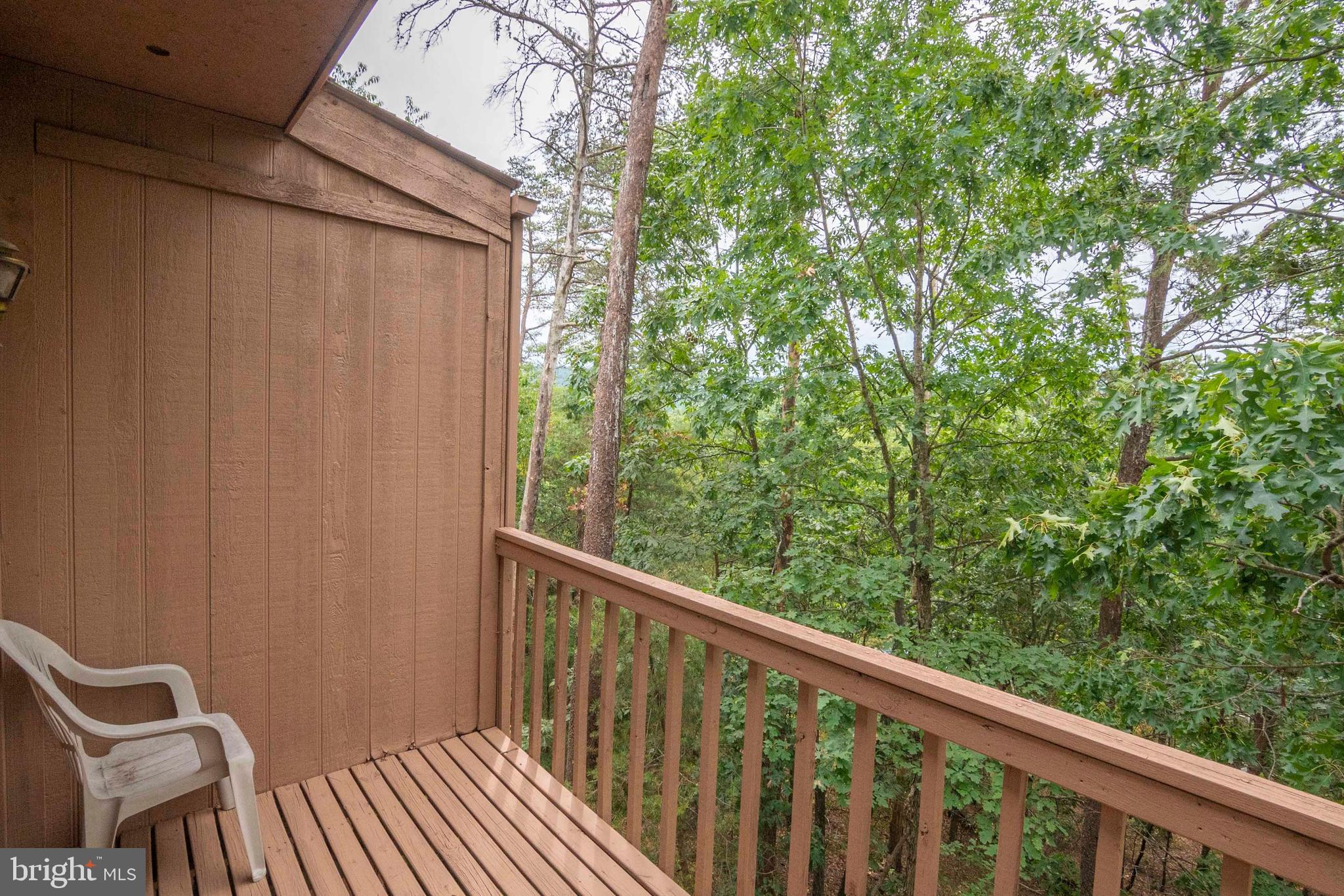 LAKEVIEW - Residential