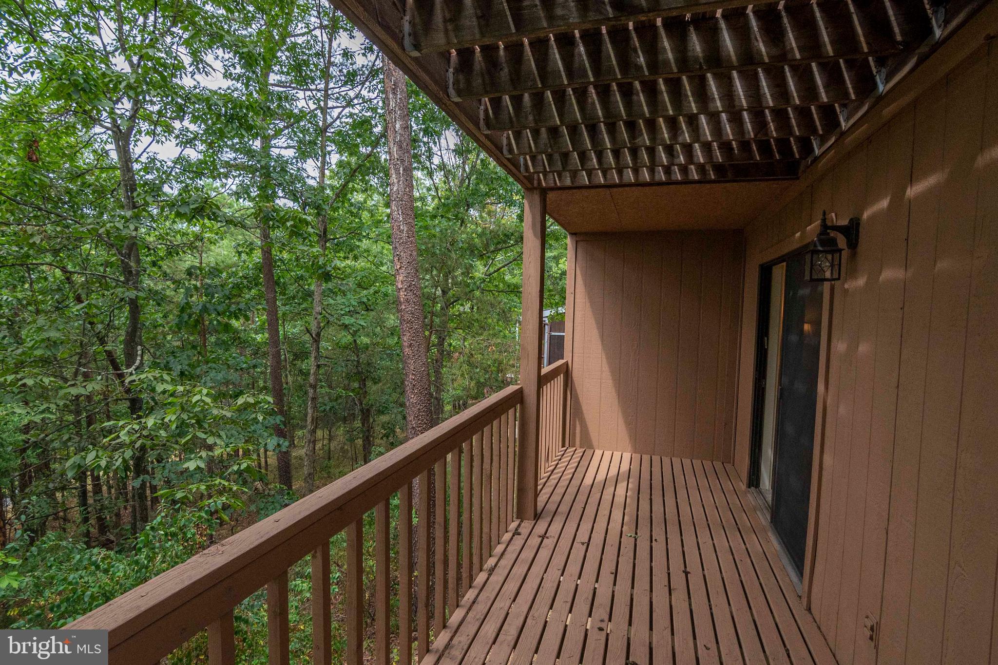 LAKEVIEW - Residential