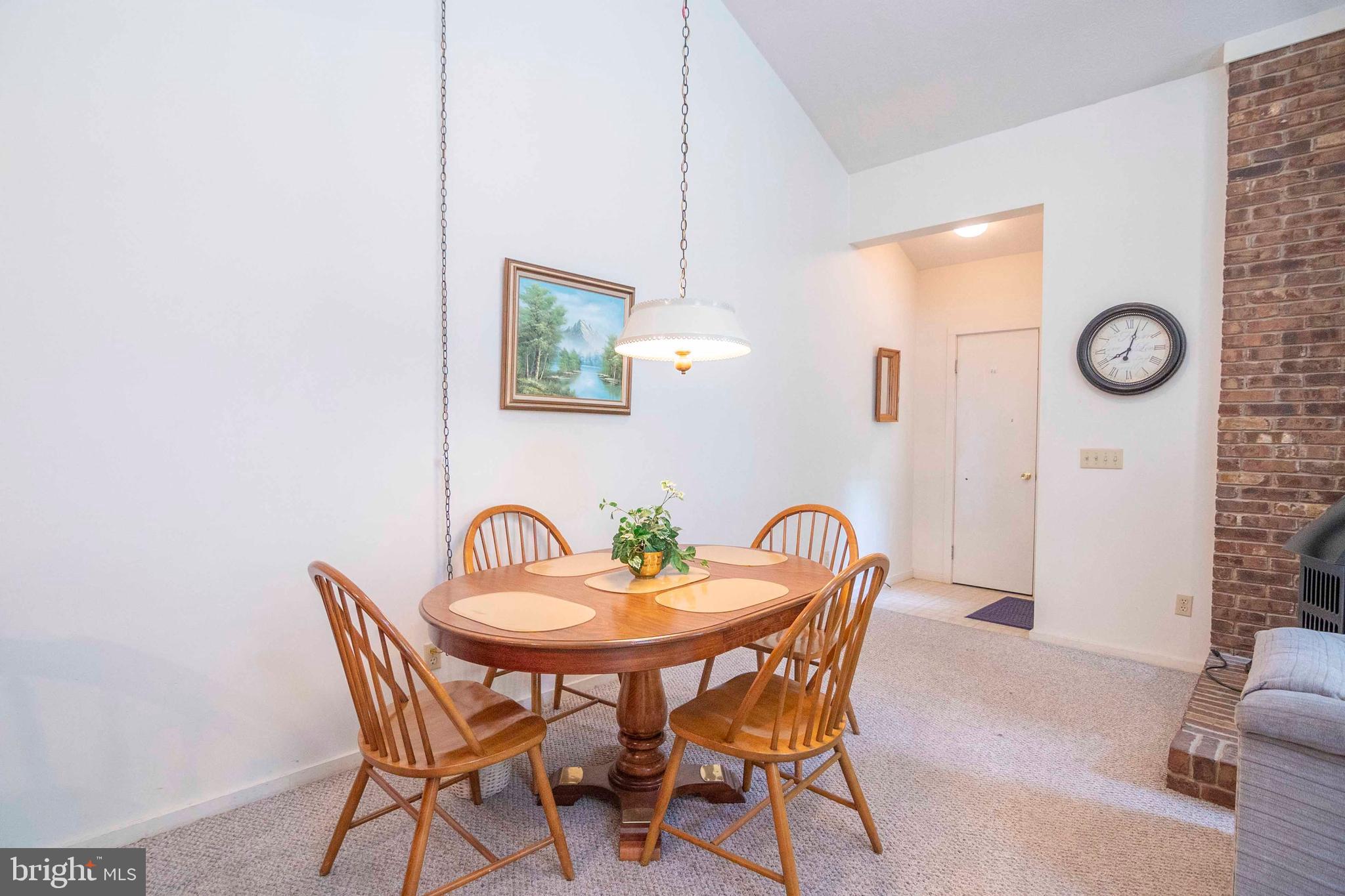 LAKEVIEW - Residential