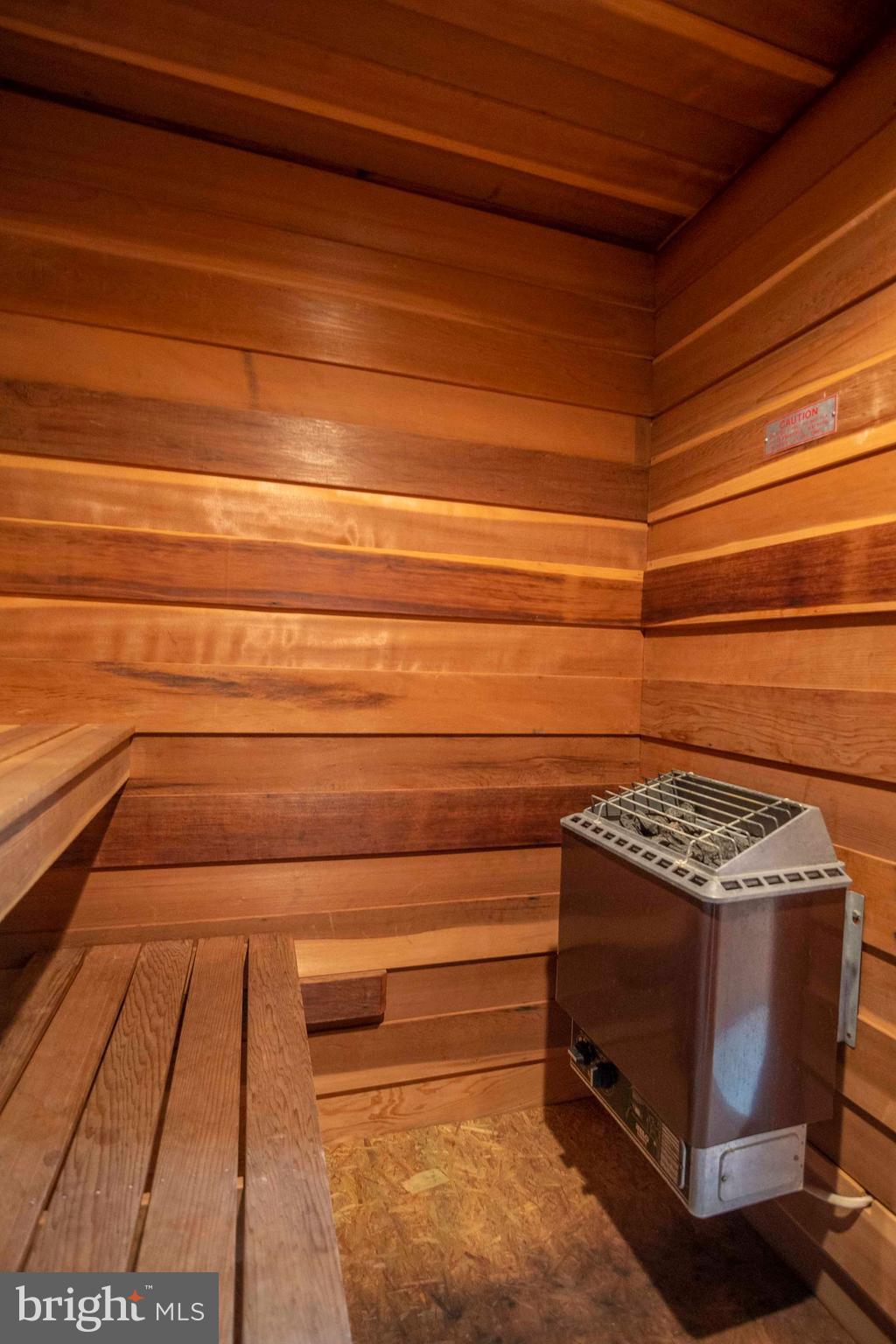 LAKEVIEW - Residential