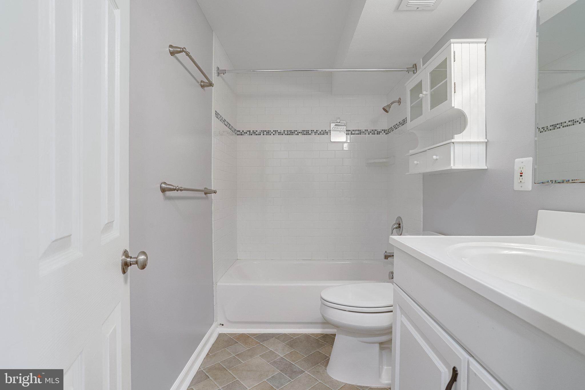 OLNEY PARK - Residential Lease