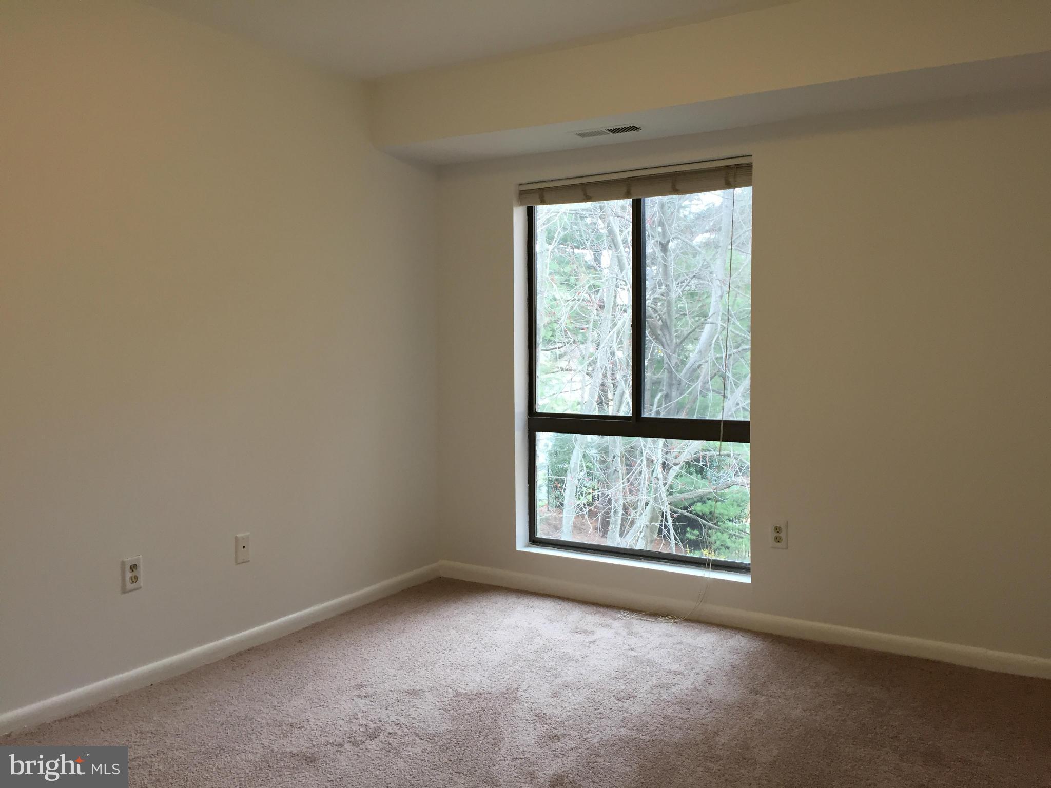 HERITAGE GREEN - Residential Lease