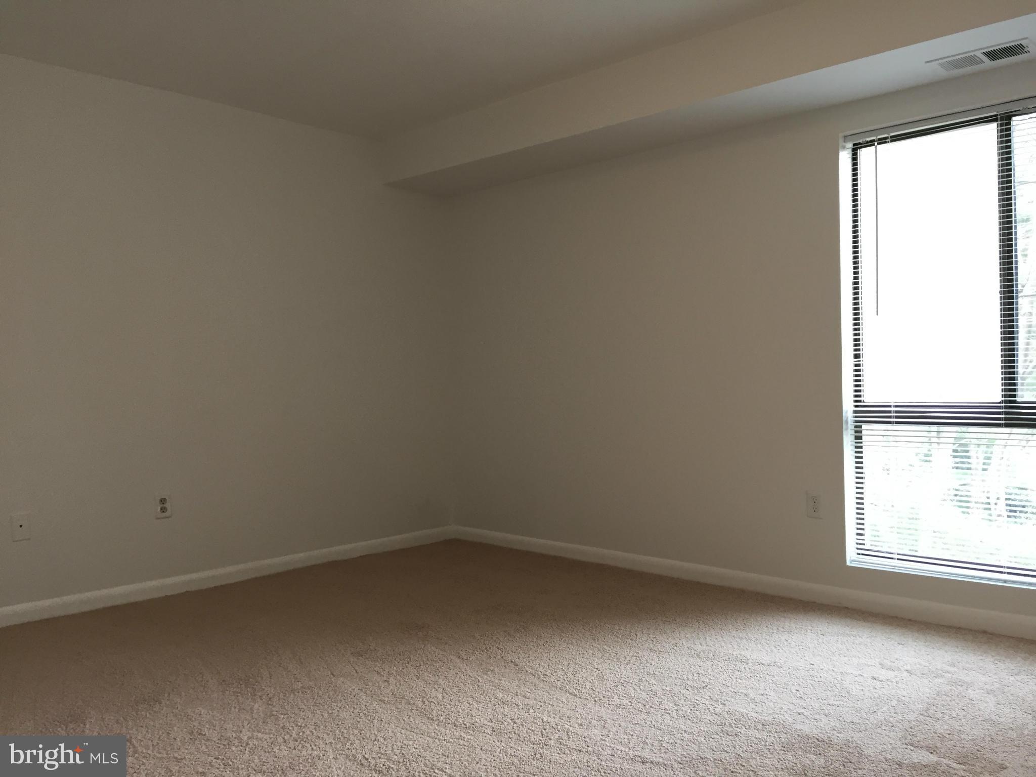 HERITAGE GREEN - Residential Lease