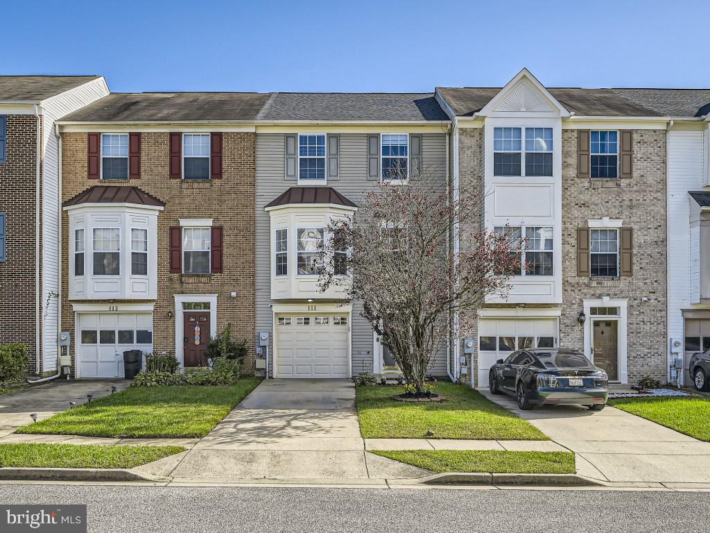 SEVEN OAKS - Residential