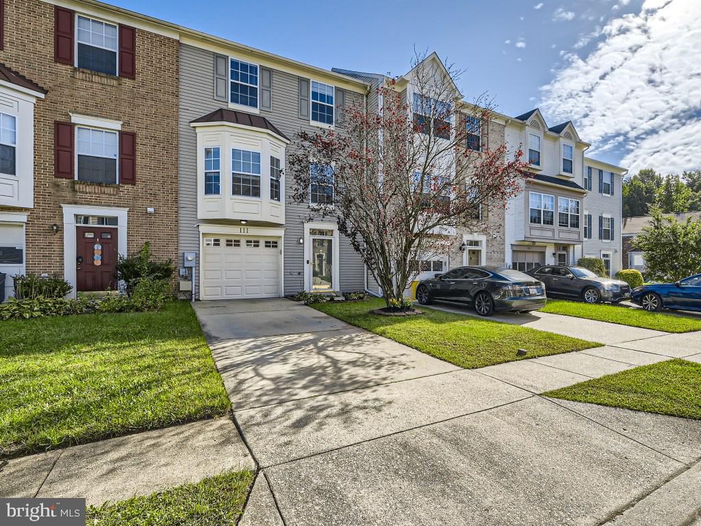 SEVEN OAKS - Residential