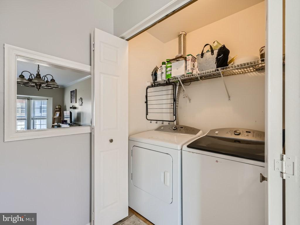 SEVEN OAKS - Residential