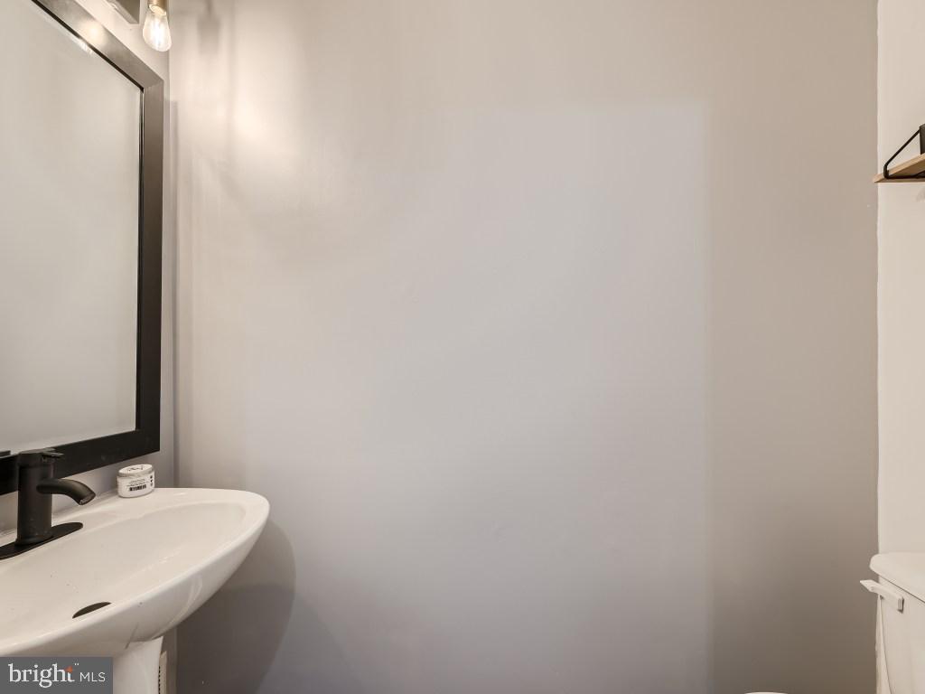 SEVEN OAKS - Residential