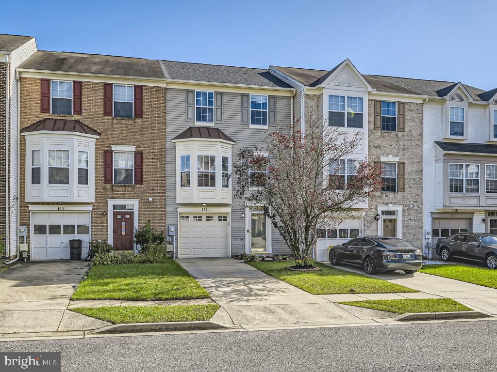 SEVEN OAKS - Residential