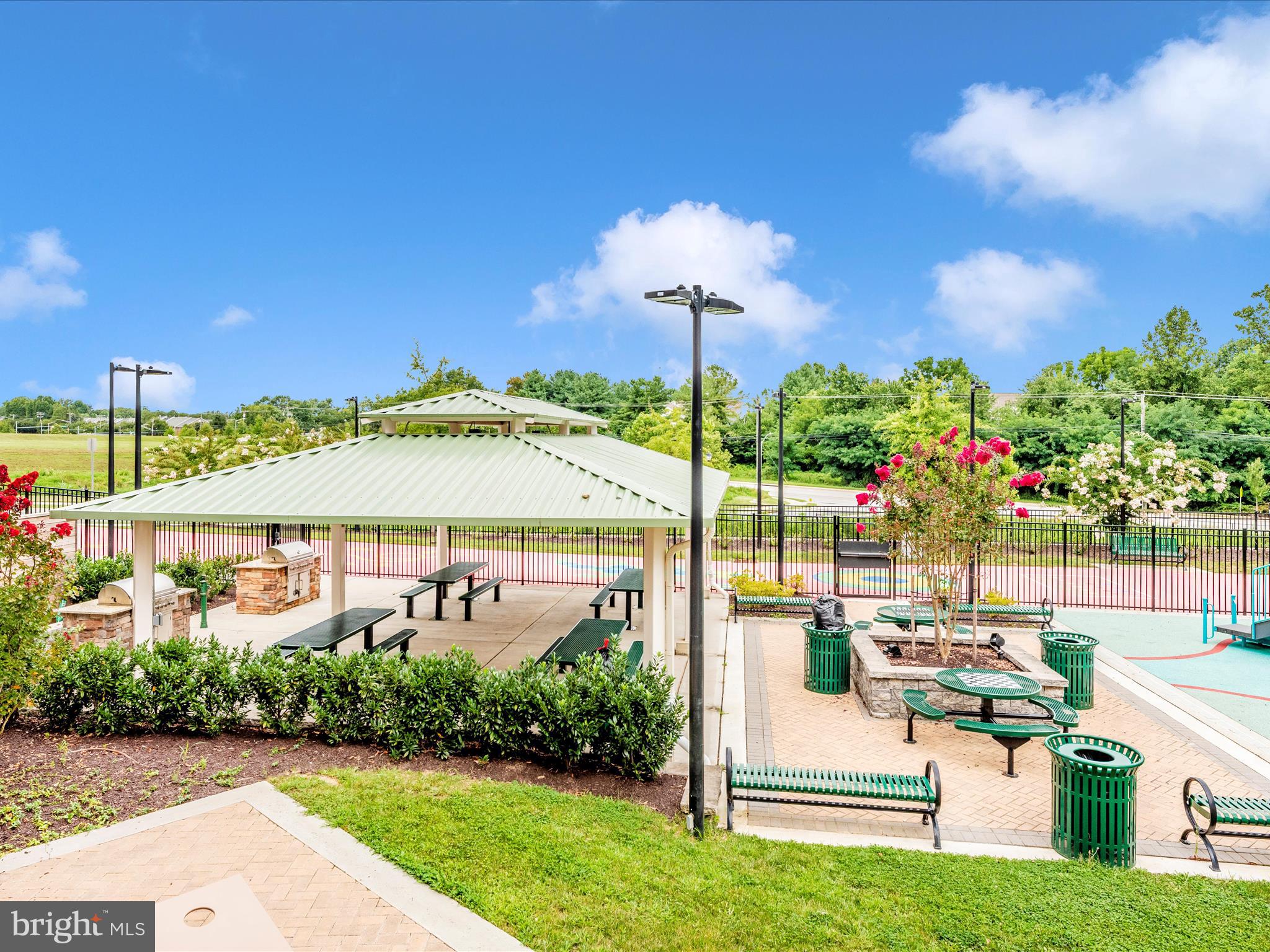 BALLARD GREEN - Residential