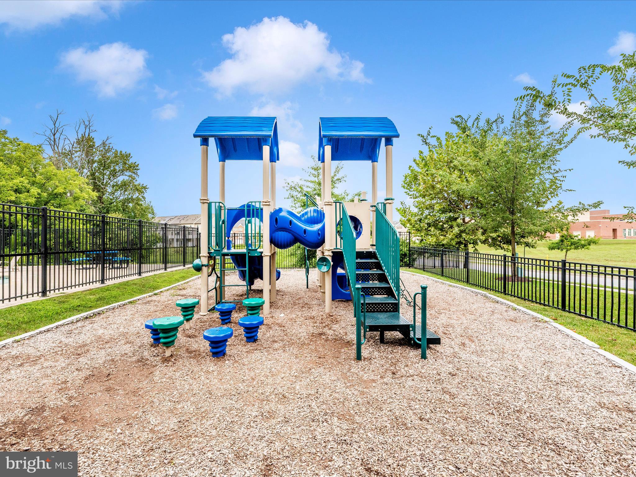 BALLARD GREEN - Residential