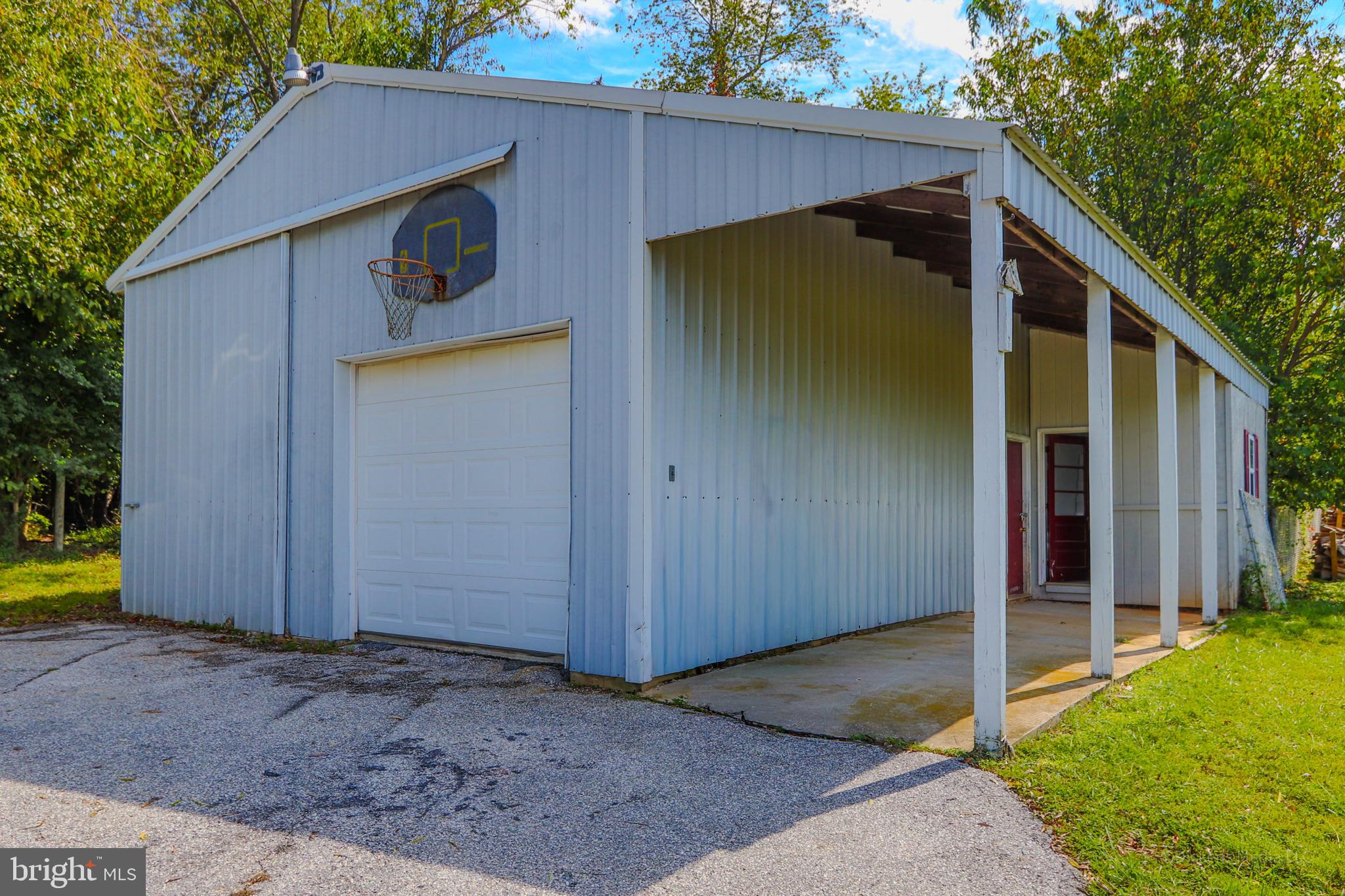 WELLER ESTATES - Residential