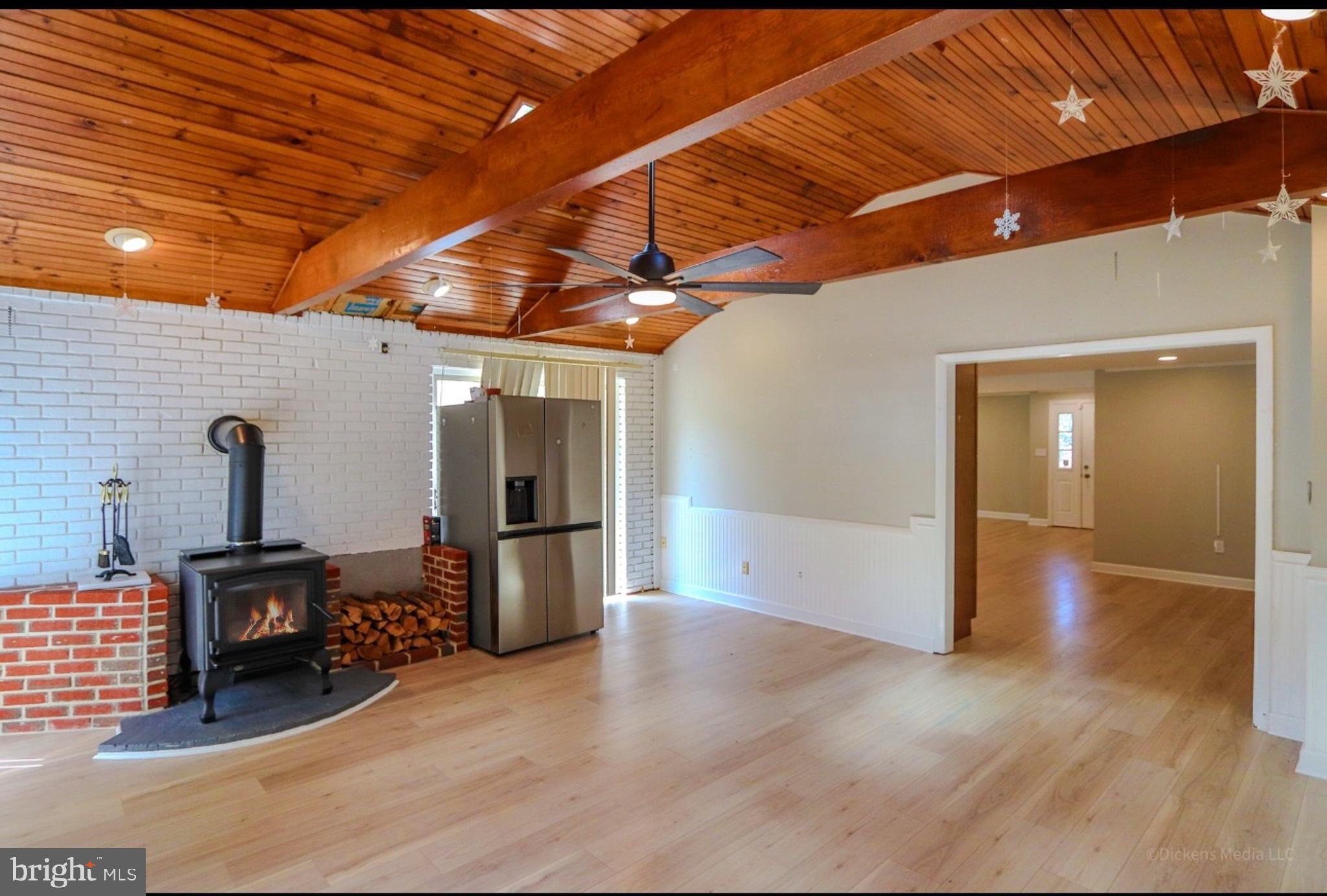 WELLER ESTATES - Residential