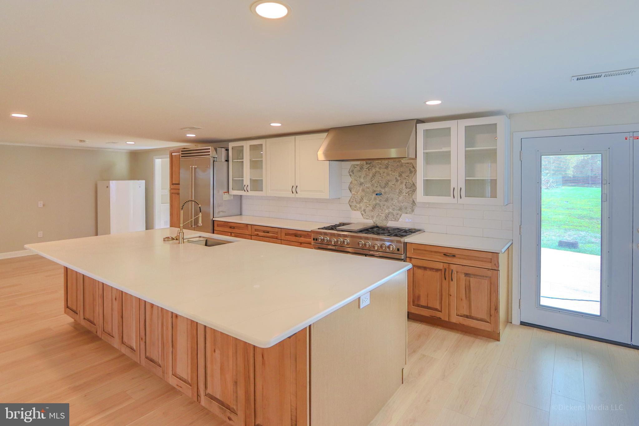 25 JOHN OWINGS ROAD
