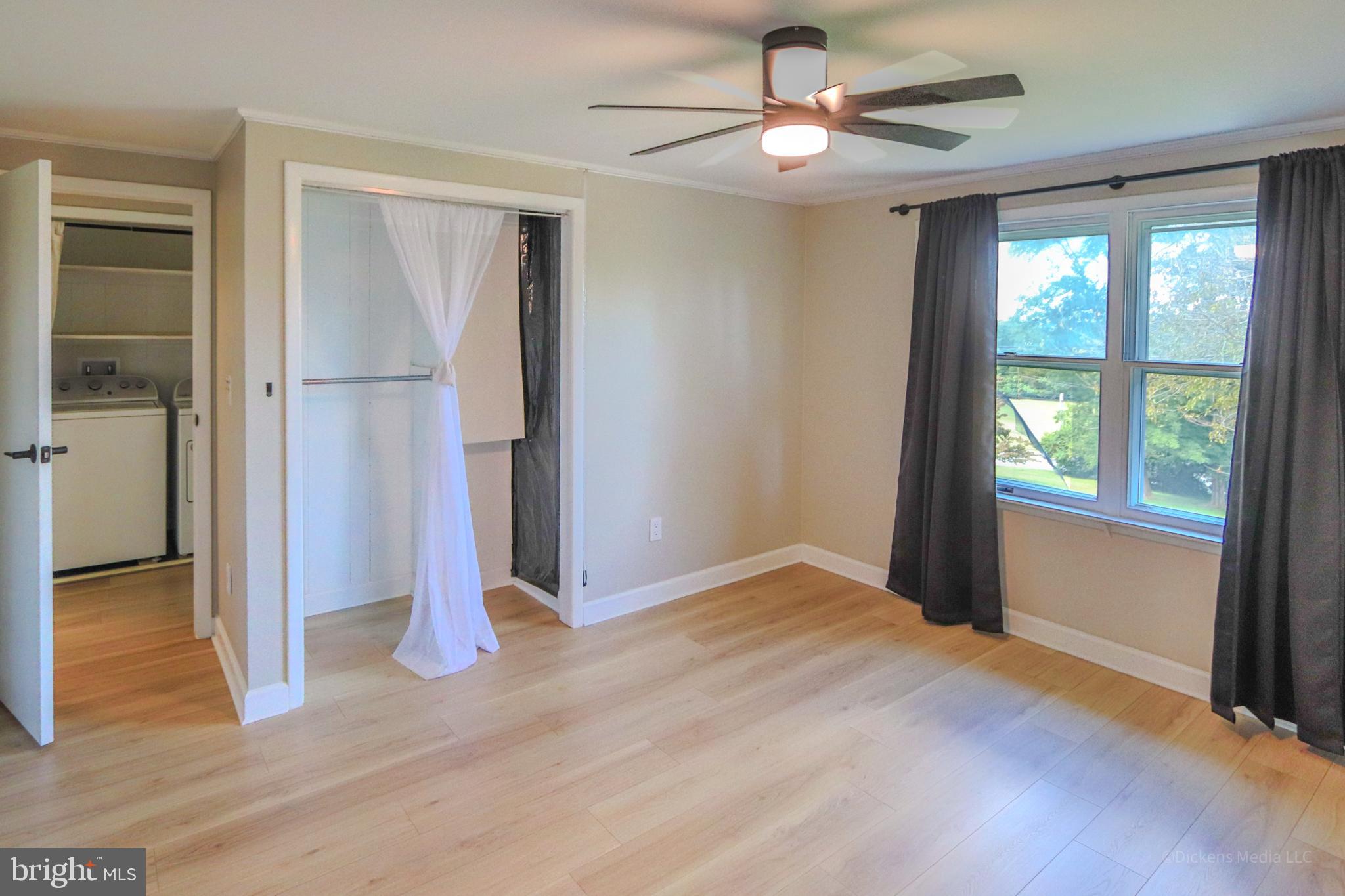 WELLER ESTATES - Residential