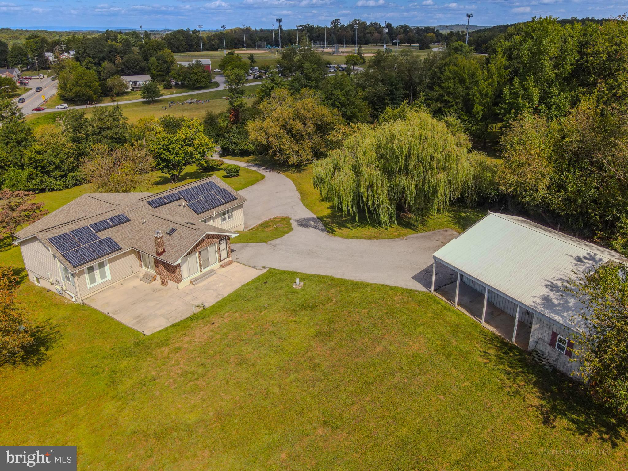 WELLER ESTATES - Residential