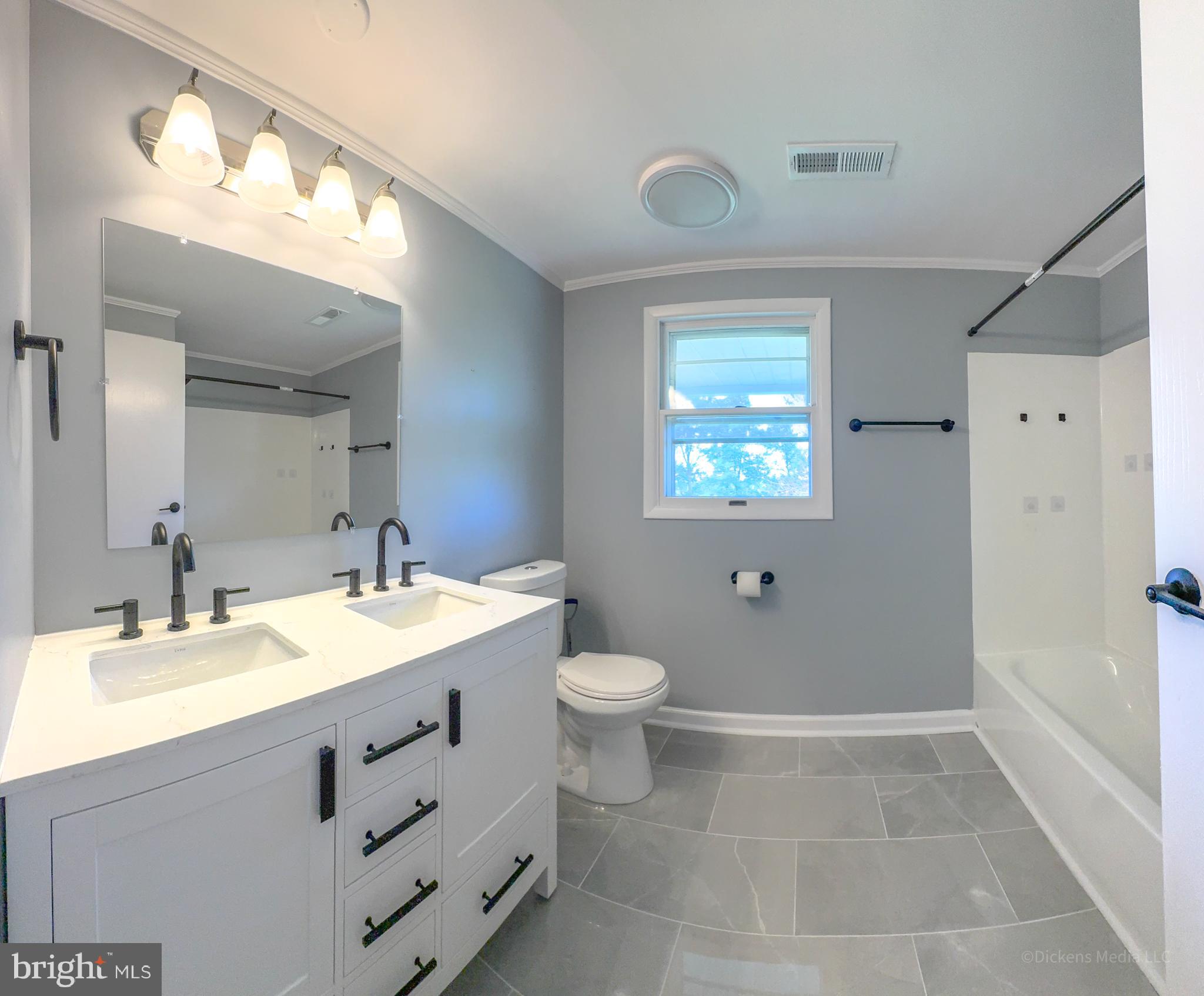 WELLER ESTATES - Residential