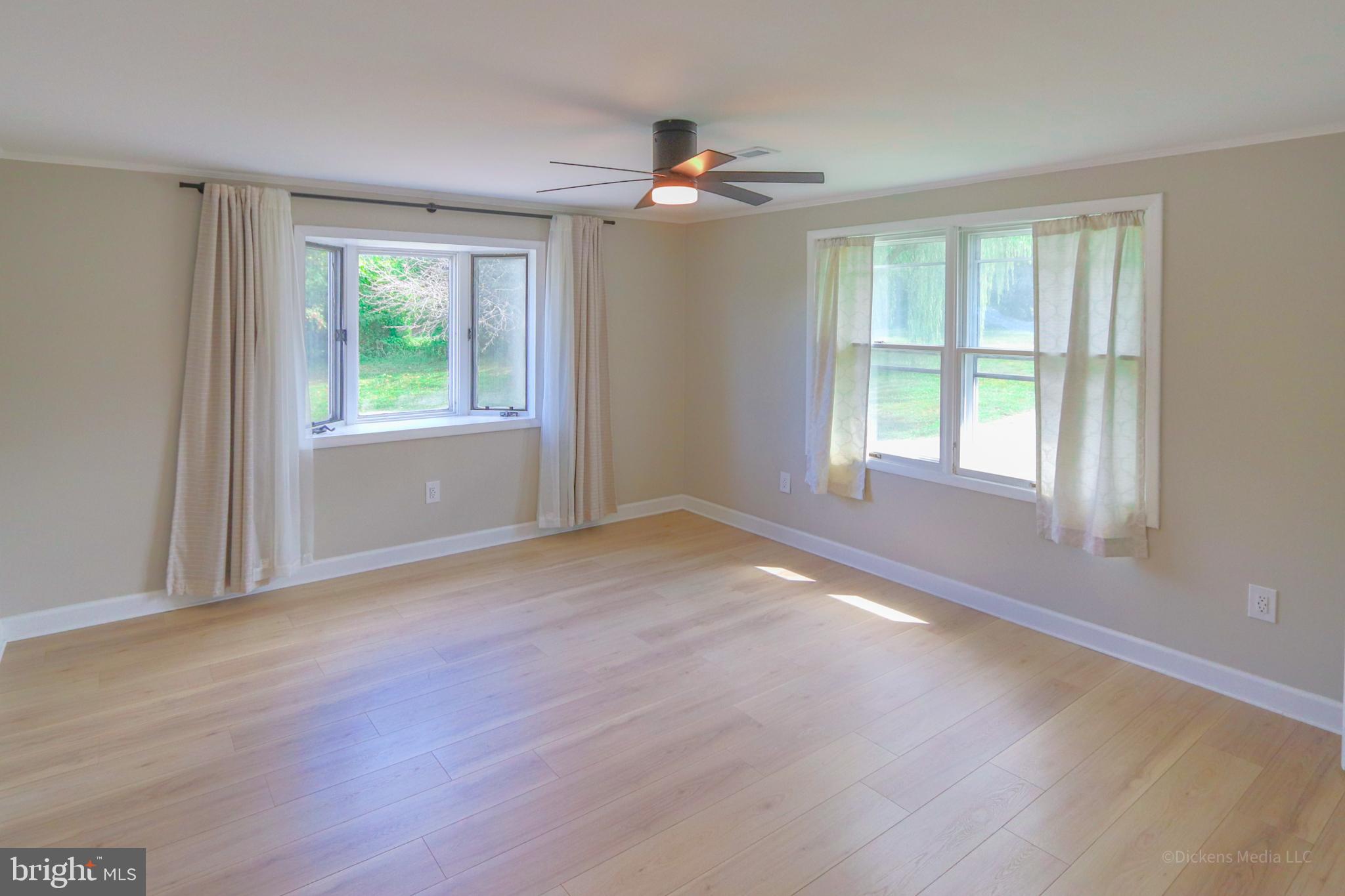 WELLER ESTATES - Residential