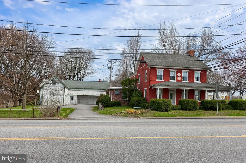 Photo of 2201 Harrisburg Pike, LANCASTER, PA 17601 (MLS # PALA2084678)