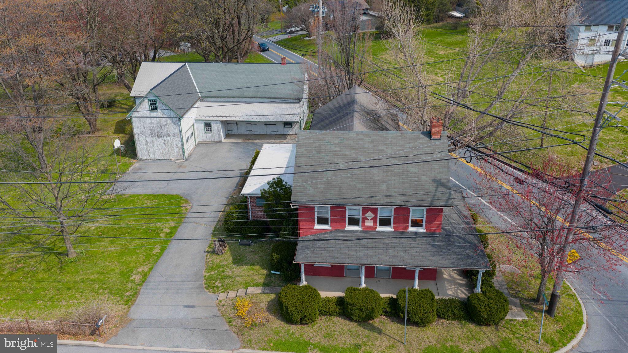 2201 HARRISBURG PIKE