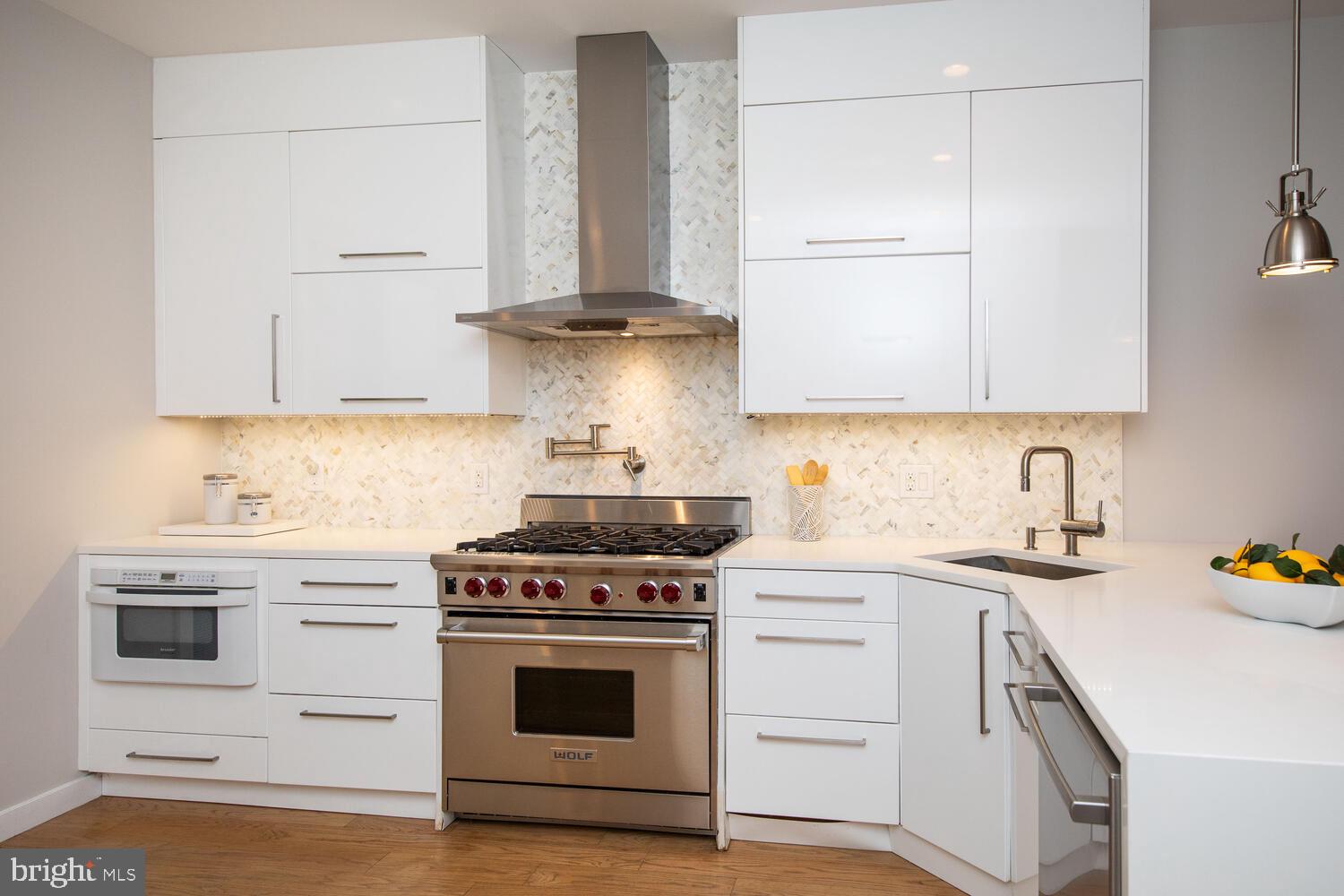 BELLA VISTA - Residential