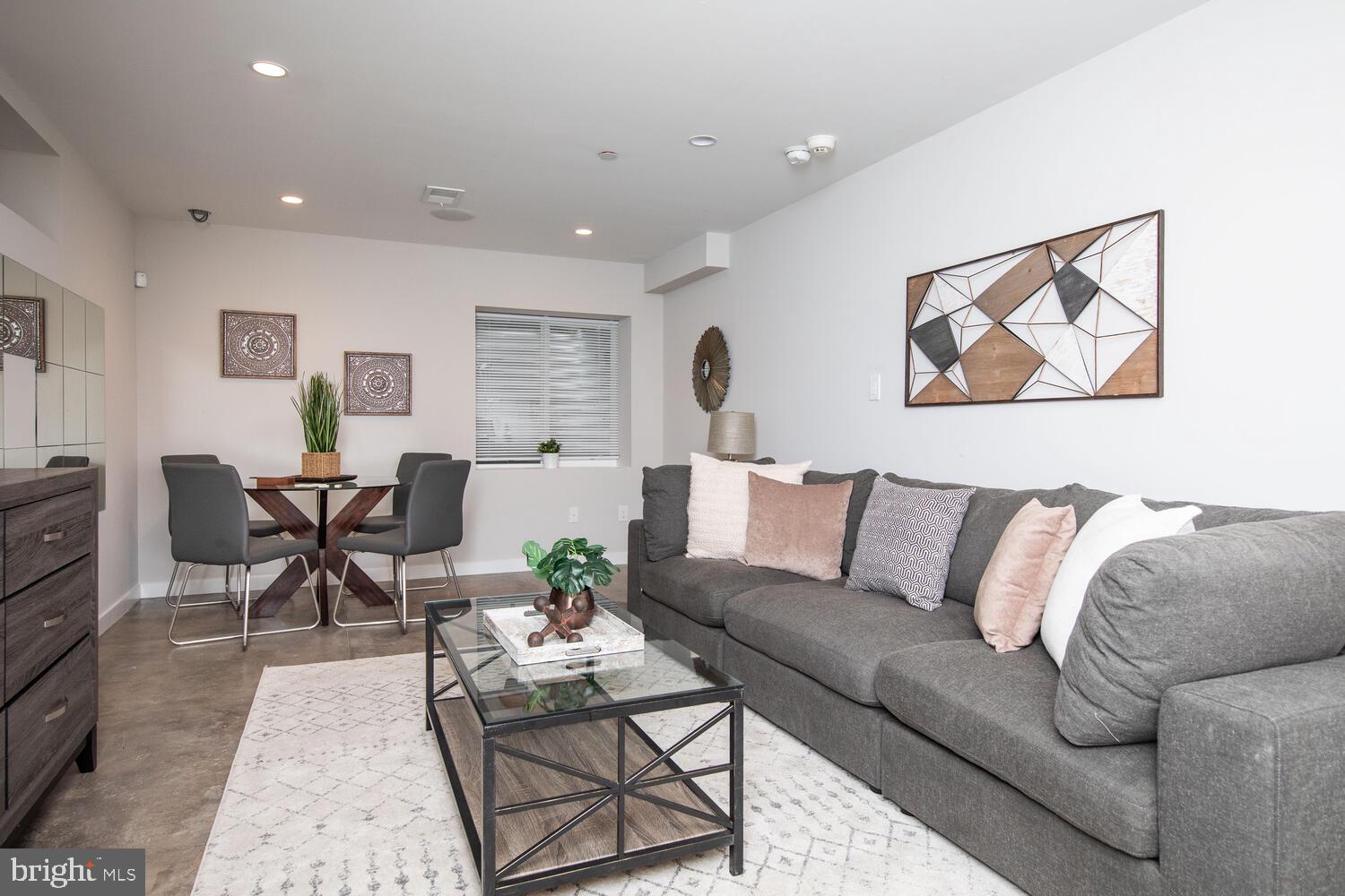 BELLA VISTA - Residential