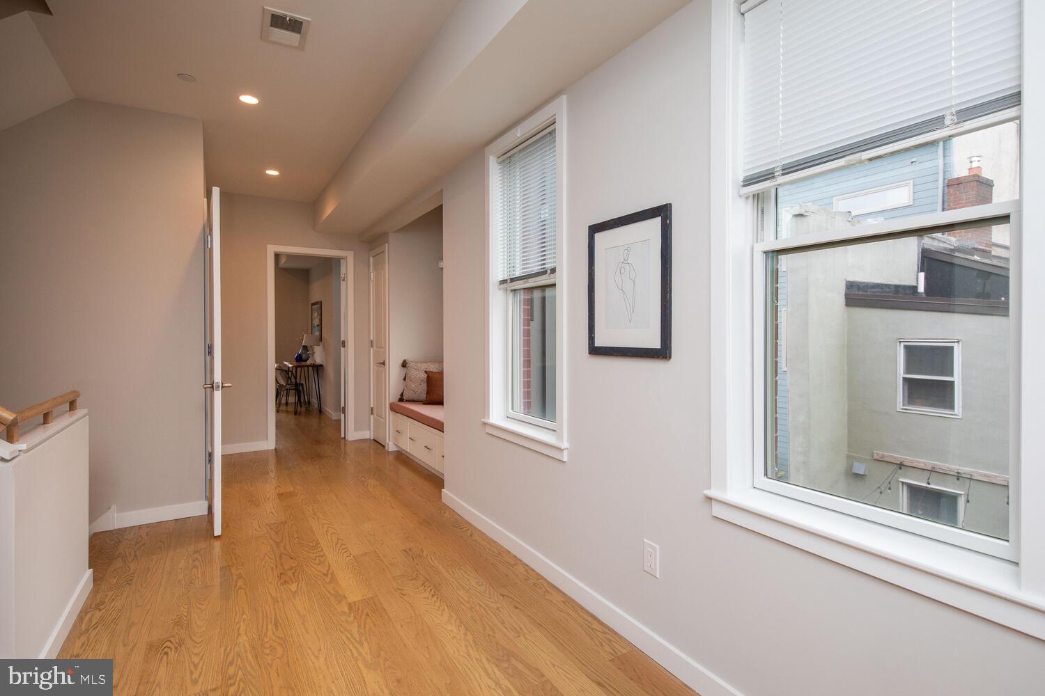 BELLA VISTA - Residential