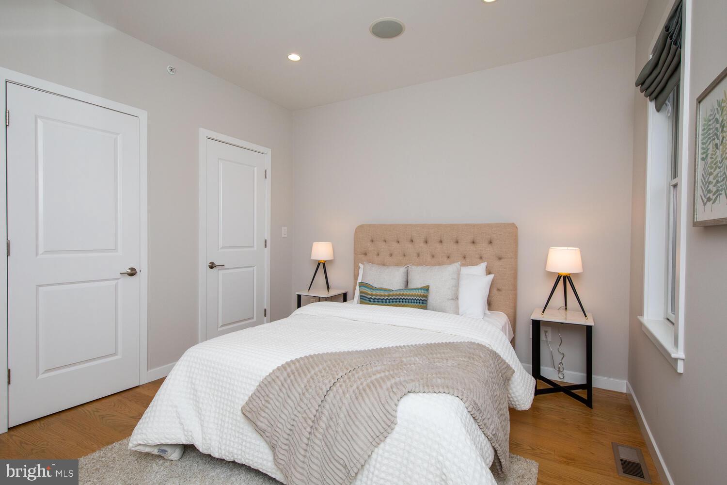 BELLA VISTA - Residential