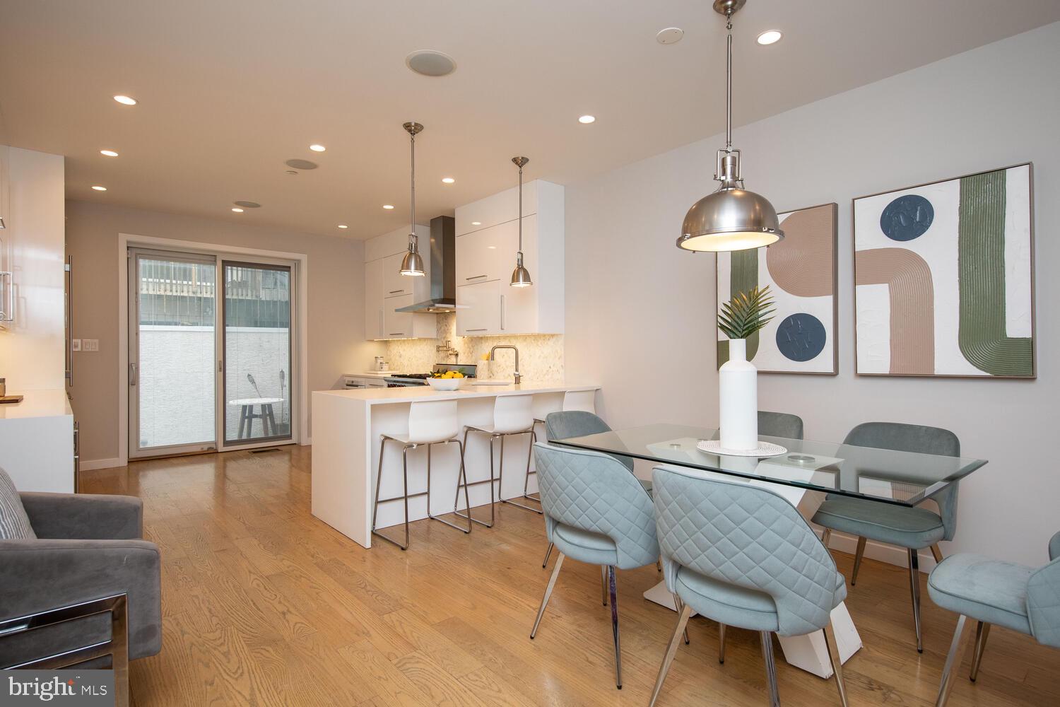 BELLA VISTA - Residential