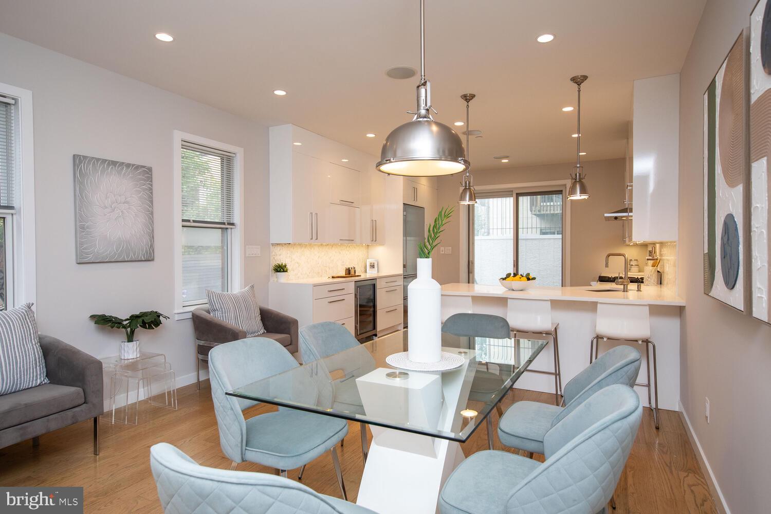 BELLA VISTA - Residential