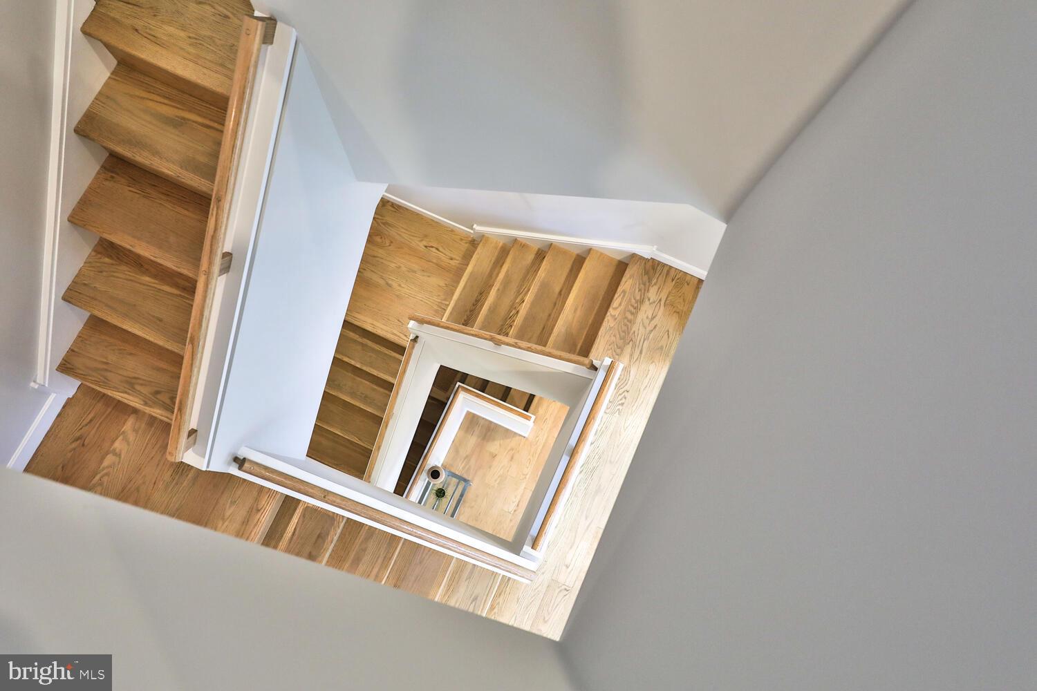 BELLA VISTA - Residential